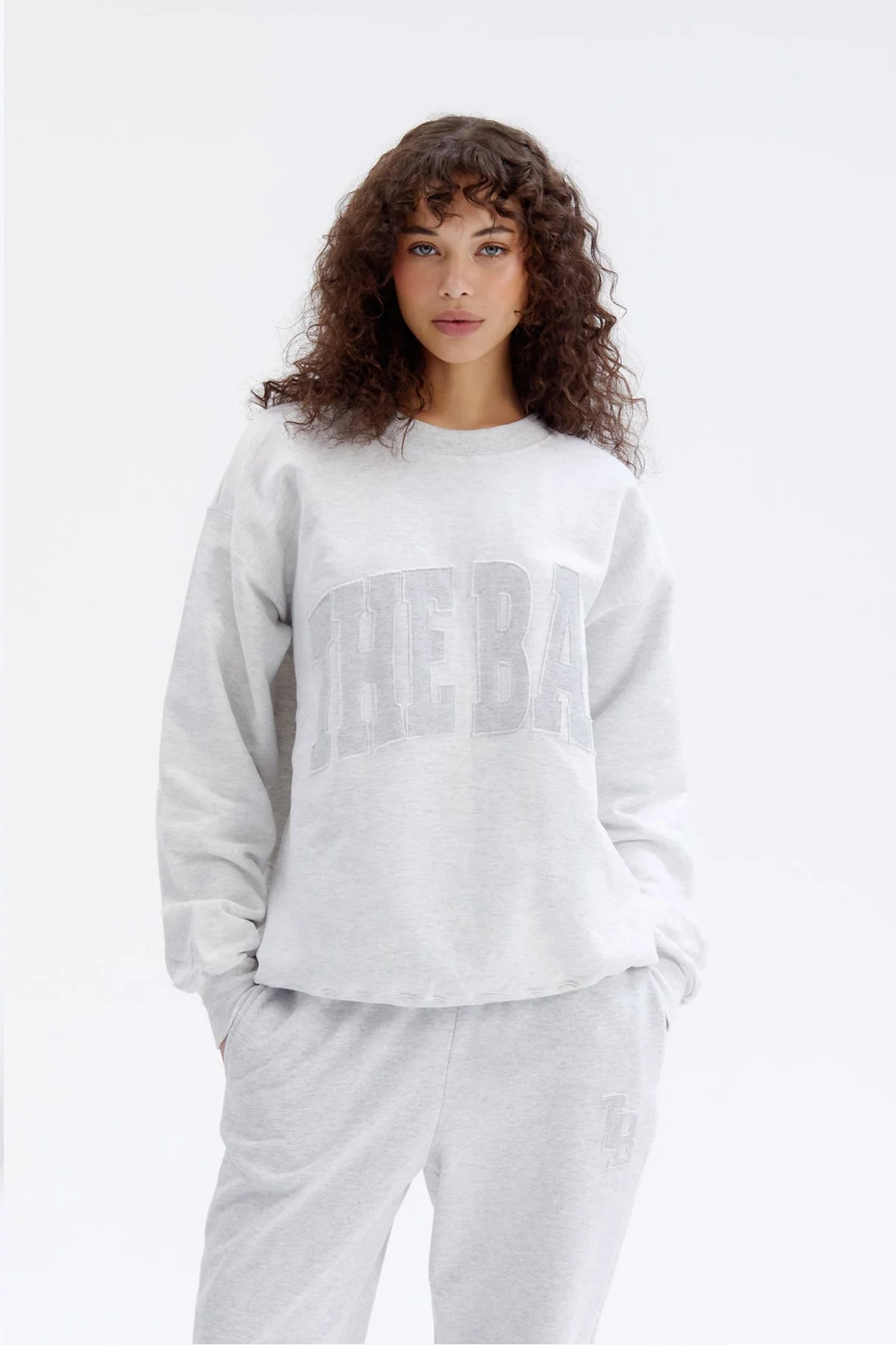 HERITAGE SWEATSHIRT LT HEATHER GREY | The Bar