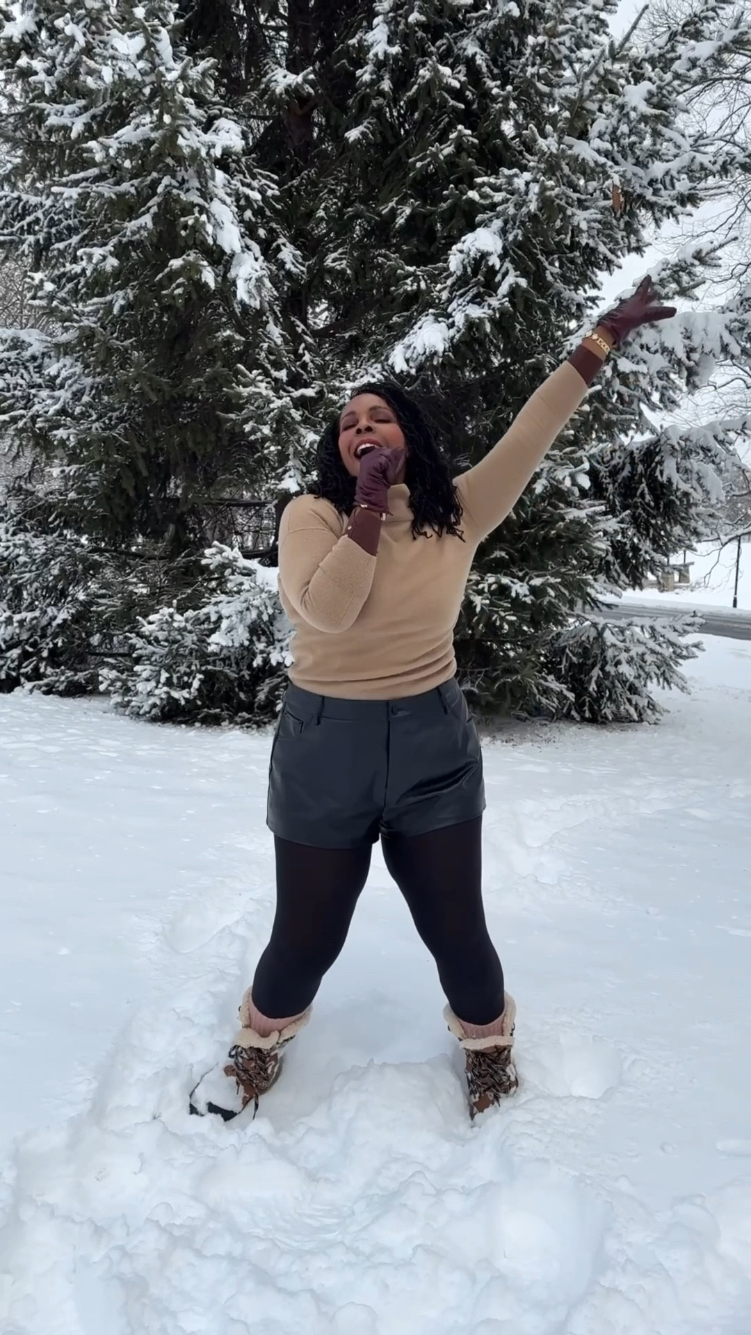 POV: spending Christmas in a snow globe ❄️