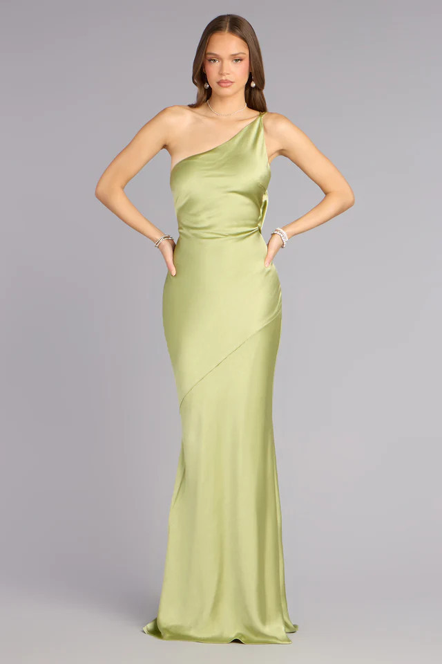 Brynlee Satin Open Back Formal Dress | Windsor Stores