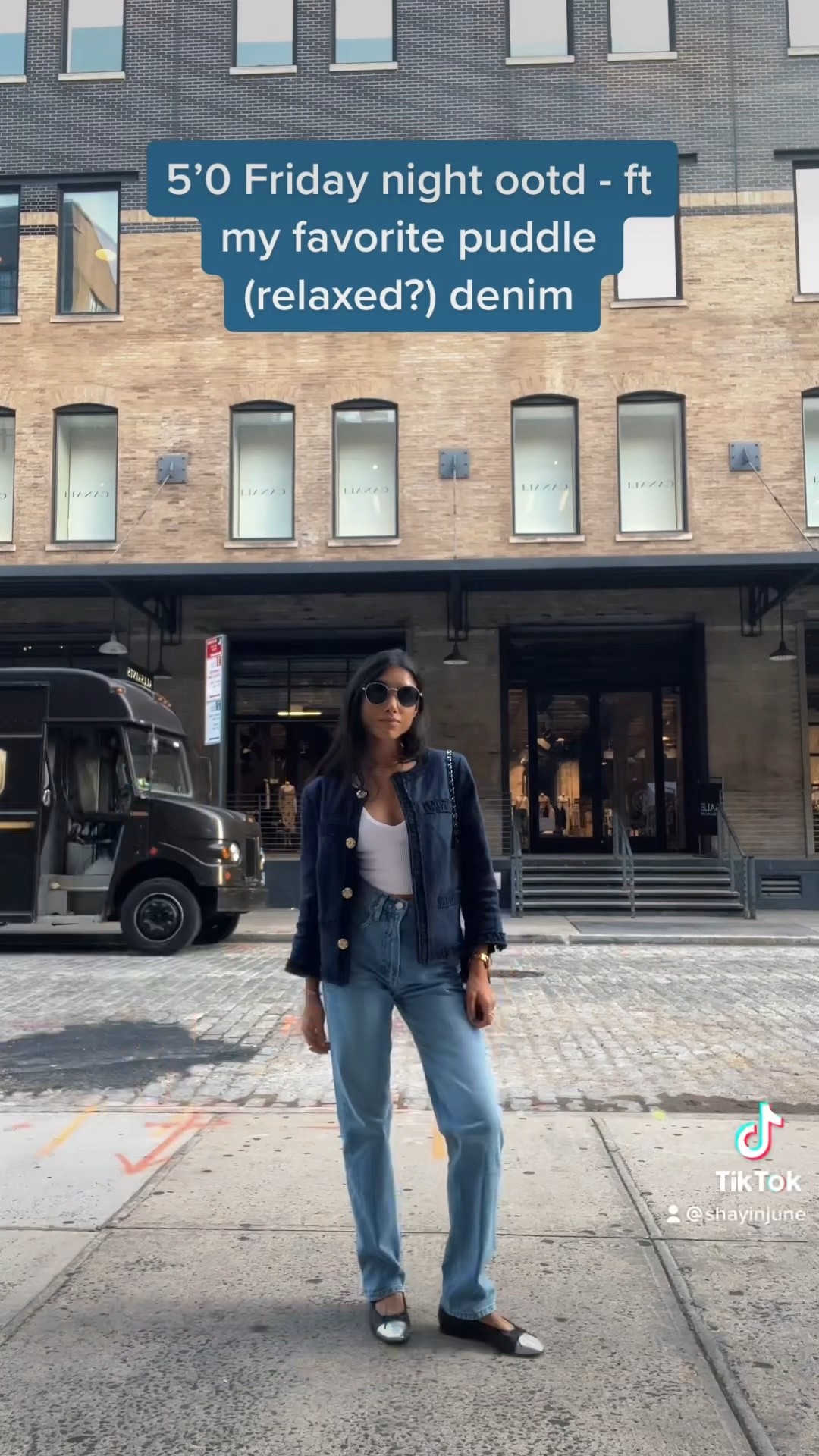 Jacket is Michael kors
Top is Aritzia sculpt knit