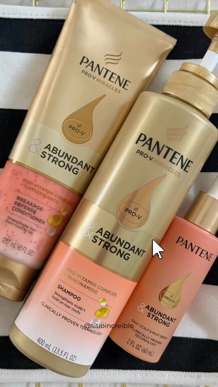 I really liking how it helps keep my scalp while still giving that glossy ,fresh finish every wash ✨

@pantene 

#pantene #haircareroutine #healthyhair #pantenevpro
