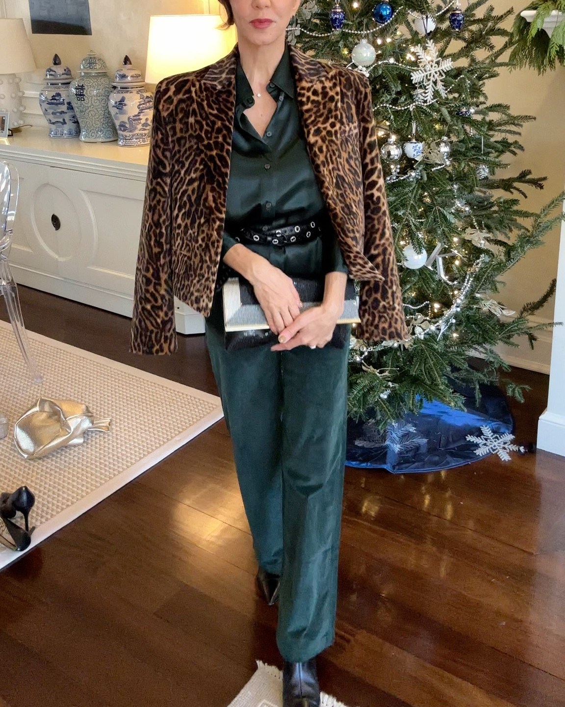 Holiday looks that won’t break the back AND  can be worn beyond the holidays. 

These festive pieces are perfect for the holidays but can easily transition in to your everyday wardrobe. Think a chic velvet blazer paired with jeans for date nights, a gorgeous suit for an evening work event, velvet trousers and a turtleneck for a chic casual everyday look   or a  leopard skirt  with a sweater and boots for cocktails with the girls. 