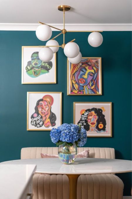 Reminiscing the color story of this #ProjectMoodForever puts me in such a moooood. 😍

#interior #interiordesign #homedecor #breakfastnook #dining #decor #paint #color #artwork #lighting

#LTKhome