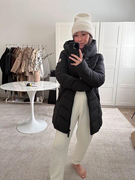 Bernardo Puffer jackets are my fav. Feminine silhouette, affordable, and warm. I’m wearing a small to layer. These run snug  
