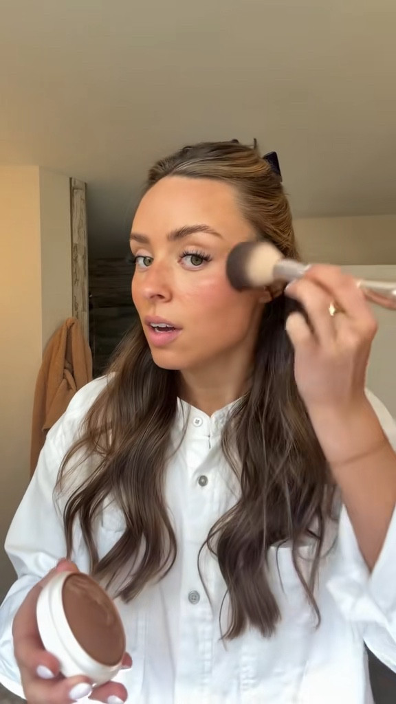 New bronzer obsession! This bronzer has the most gorgeous formula😍 Shade: caramel cappuccino @dibs 

#LTKvlog #LTKgrwm #LTKBeauty