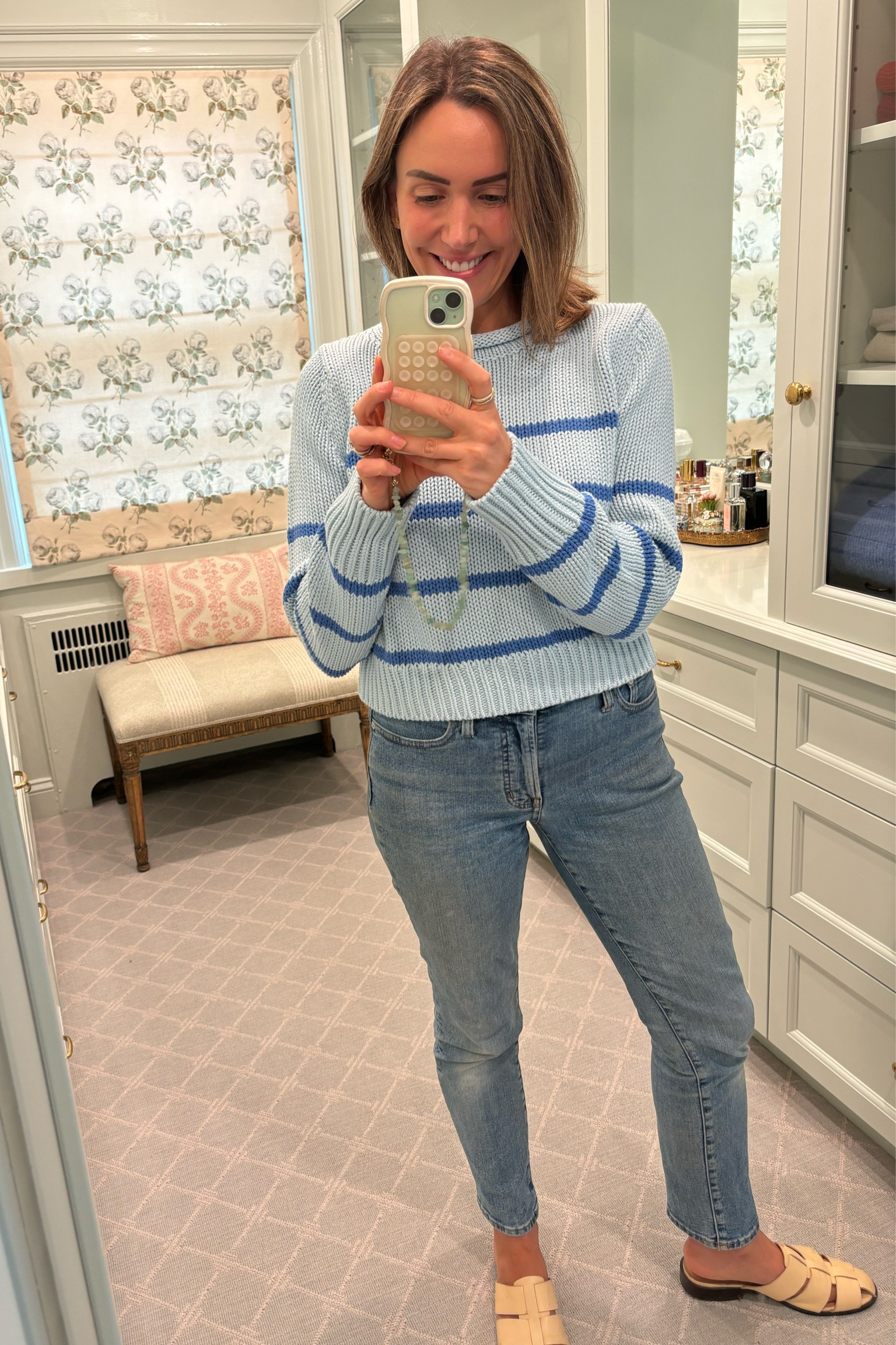 Favorite new sweater for fall 

#LTKstyletip #LTKSeasonal