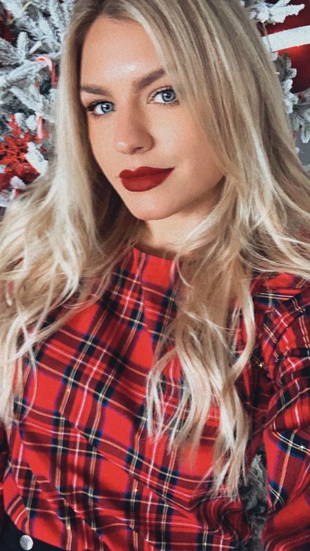 Family Christmas photo outfit, plaid ruffle top, red top, red lipstick, Christmas, holiday outfit

#LTKSeasonal #LTKunder50