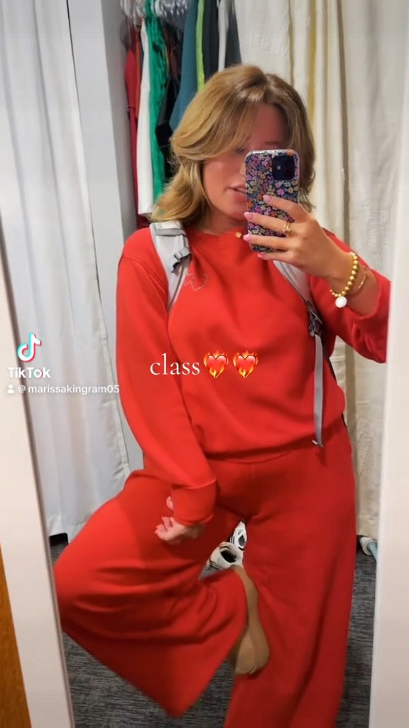 I get so many question about where this set is from!! The top and bottoms are both target!!💌

#LTKstyletip