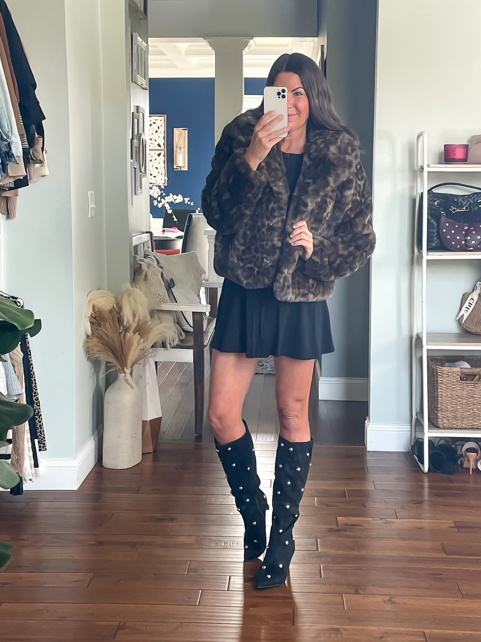 Leopard print fur jacket that feels and looks way more expensive than it is 

#LTKFindsUnder50 #LTKStyleTip #LTKHoliday