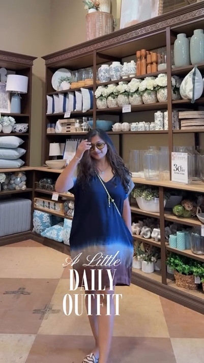 Comfortably stylish by @riverandskycalifornia 🤎💙 

Perfect for any day 🤍 

#reels #trending #trendingaudio #riverandskycalifornia #tiedyeclothing