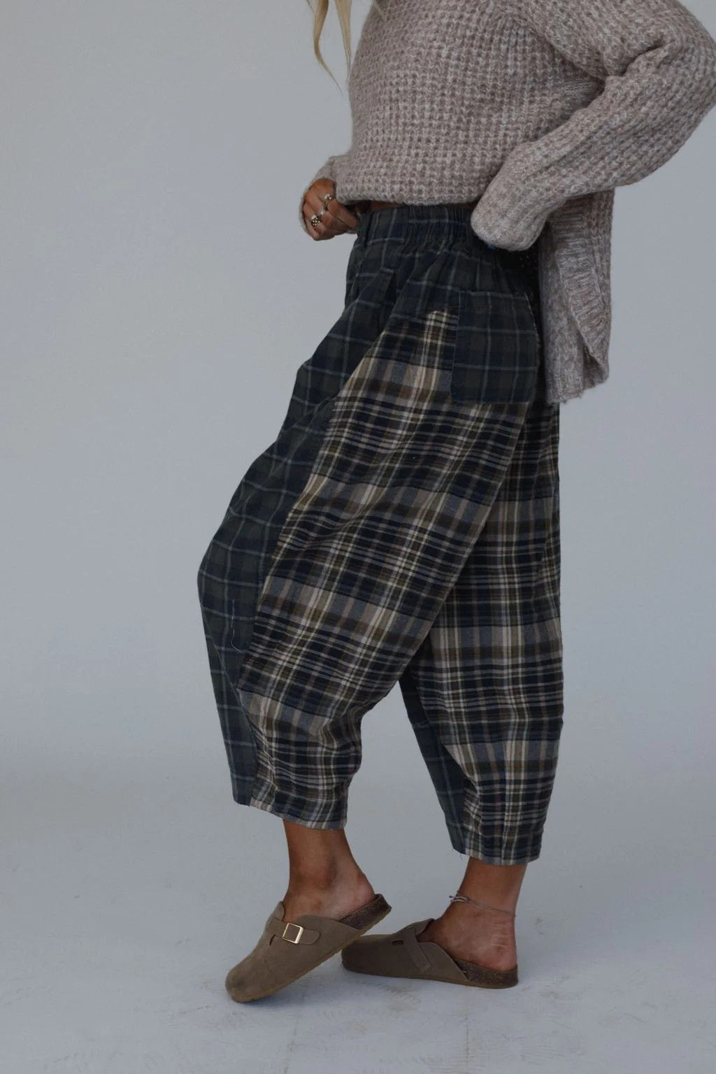 Mystic Plaid Wide Leg Pants - Navy | Three Bird Nest
