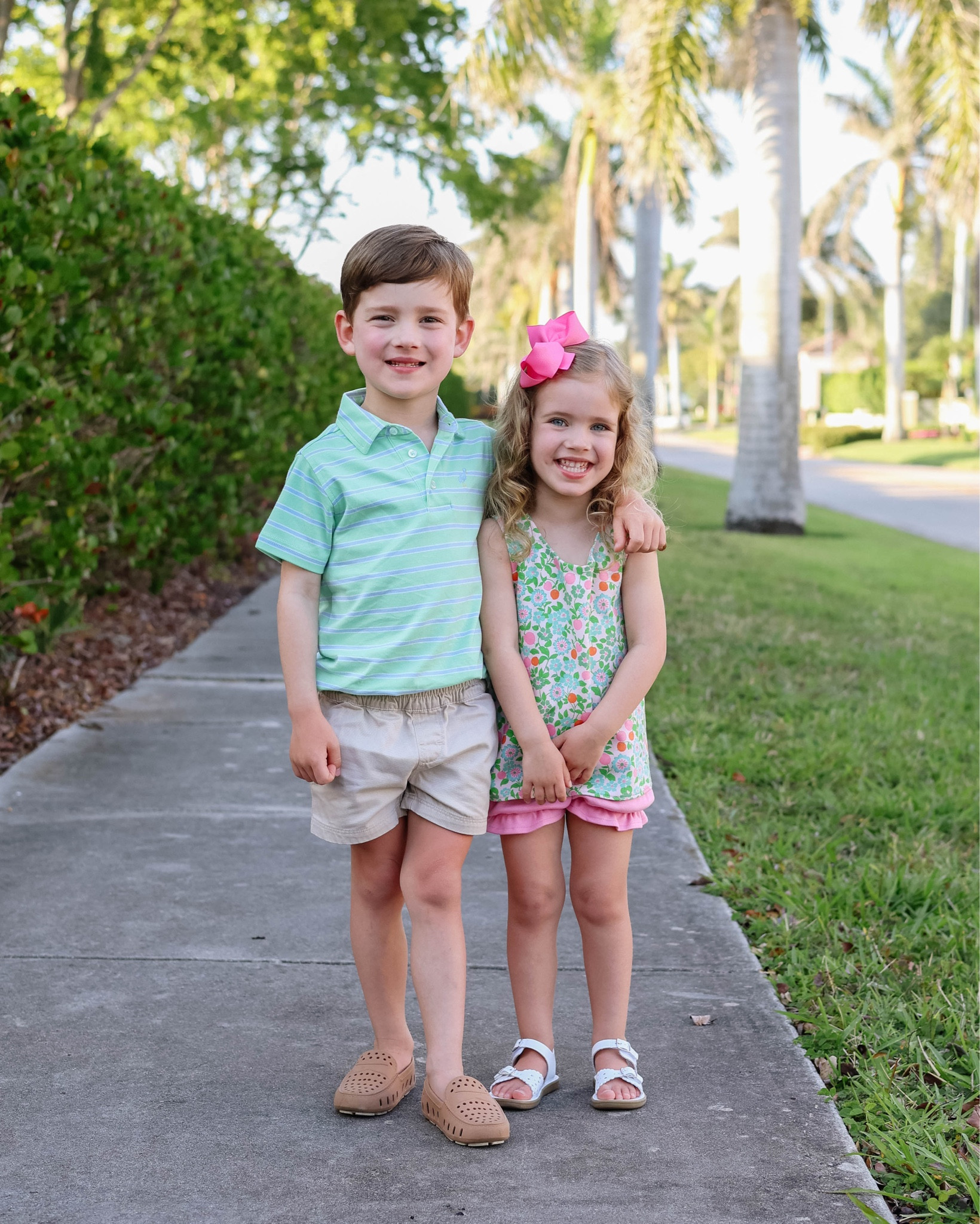 Happy first day of spring from these cuties! 🌺 We’re excited for longer days, warm weather and all the bright colors like these coordinating outfits from @thebeaufortbonnetcompany! 💚

#LTKKids