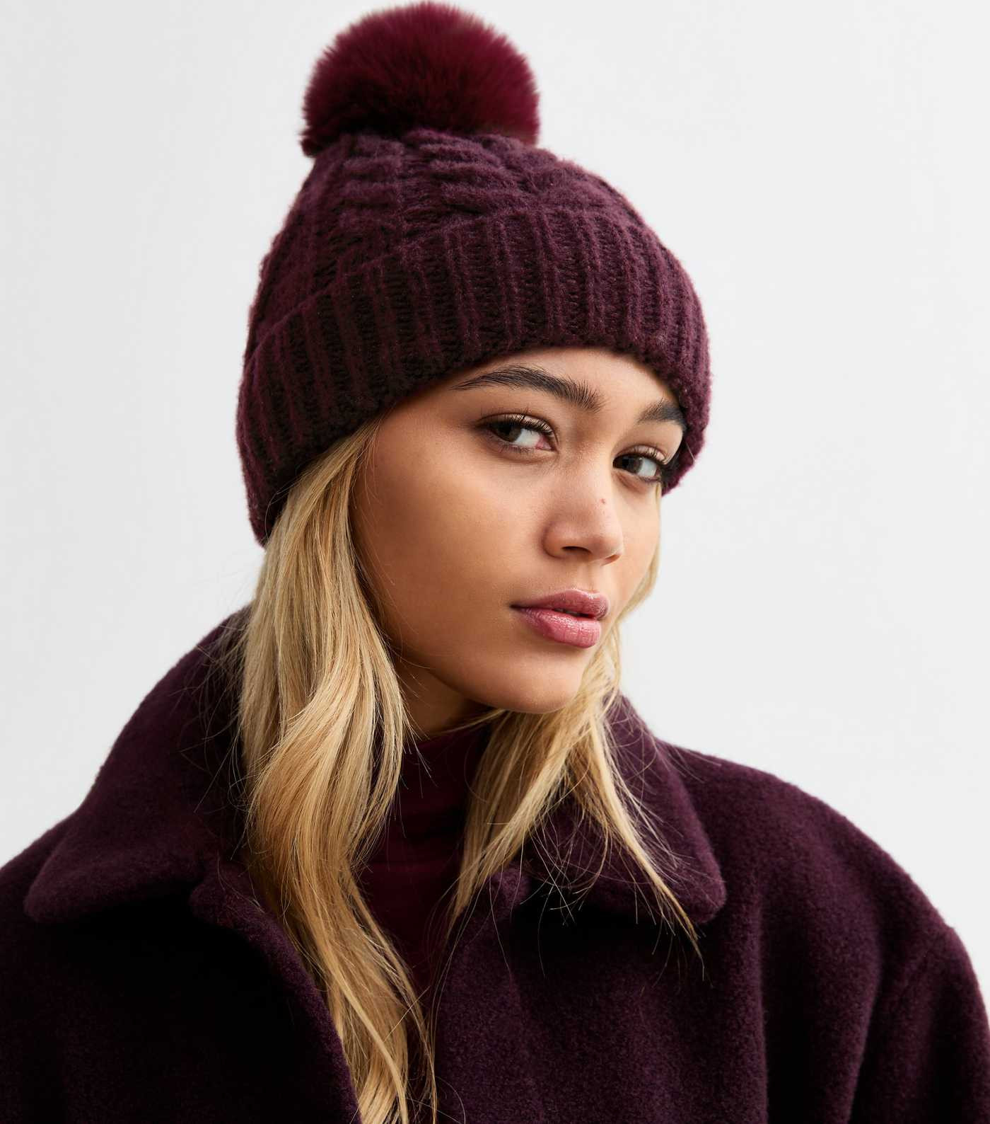 Burgundy Faux-Fur Pom Pom Bobble Hat | New Look | New Look (UK)