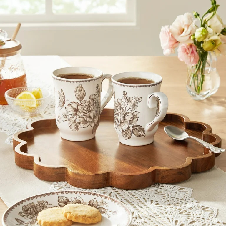 The Pioneer Woman Round Scallop Wood Serving Board | Walmart (US)