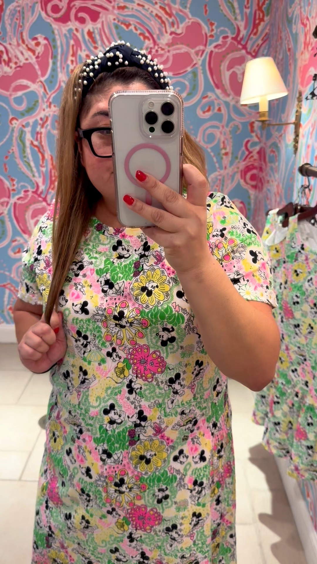 Lilly Pulitzer Throwback Disney Cody dress. Stayed true to size large #disneystyle #lillypulitzer 

#LTKMidsize #LTKTravel #LTKOver40