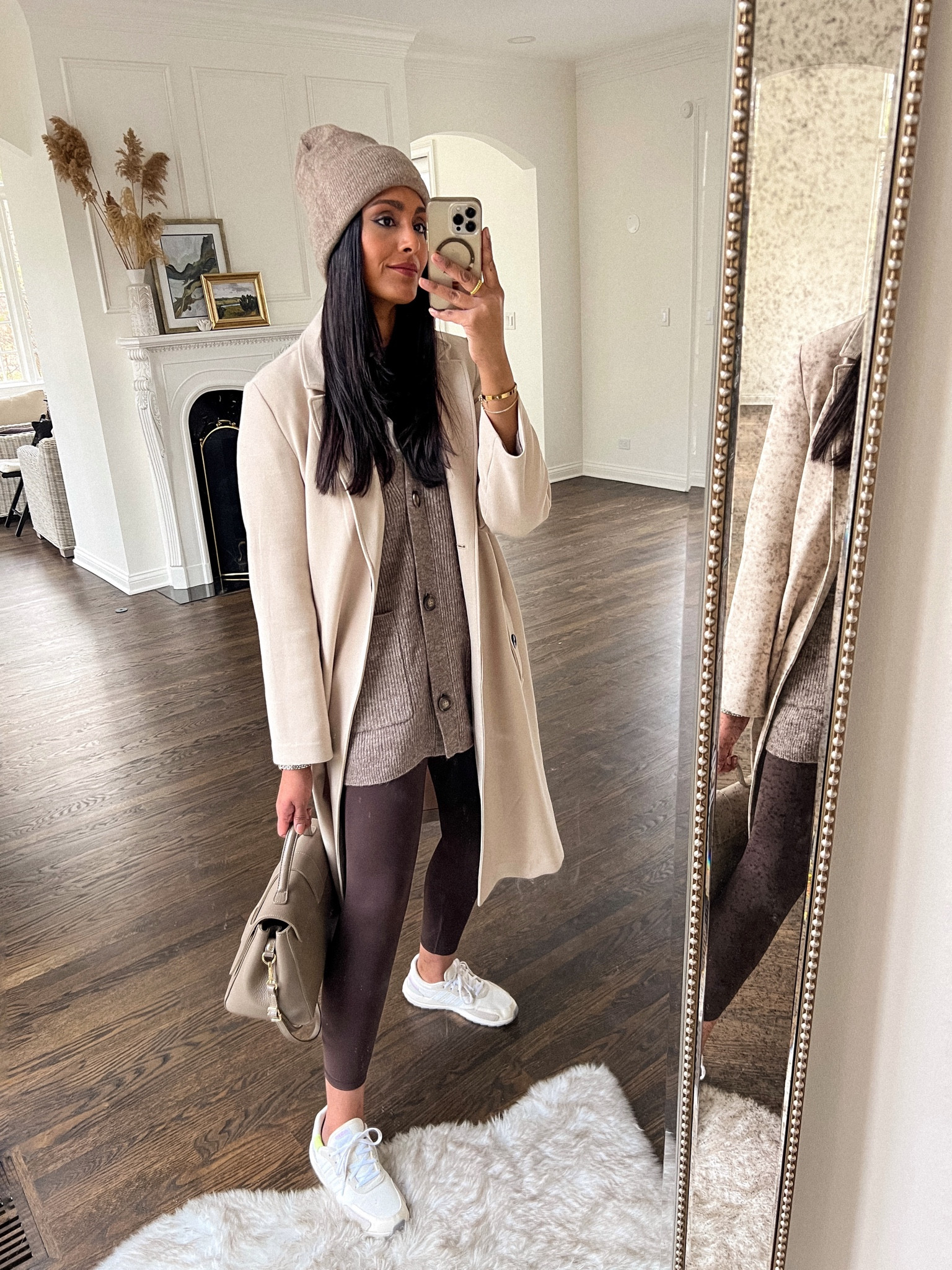 Brown tones 🐻

Brown tonal outfit. Athleisure. Oversized coat. Leggings. Anthropologie. Lululemon. H&M. Trench coat. Travel outfit. 

#LTKstyletip #LTKSeasonal #LTKtravel