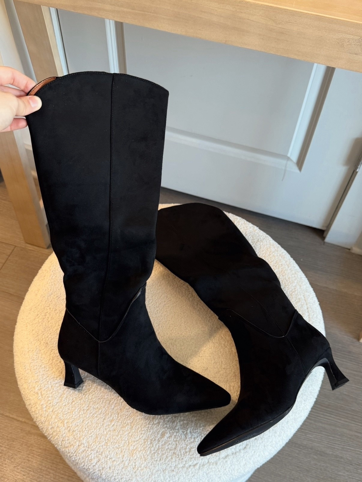 Black Friday Amazon boots under $40
True to size & shaft is not too narrow!!

#LTKPetite #LTKCyberWeek #LTKGiftGuide