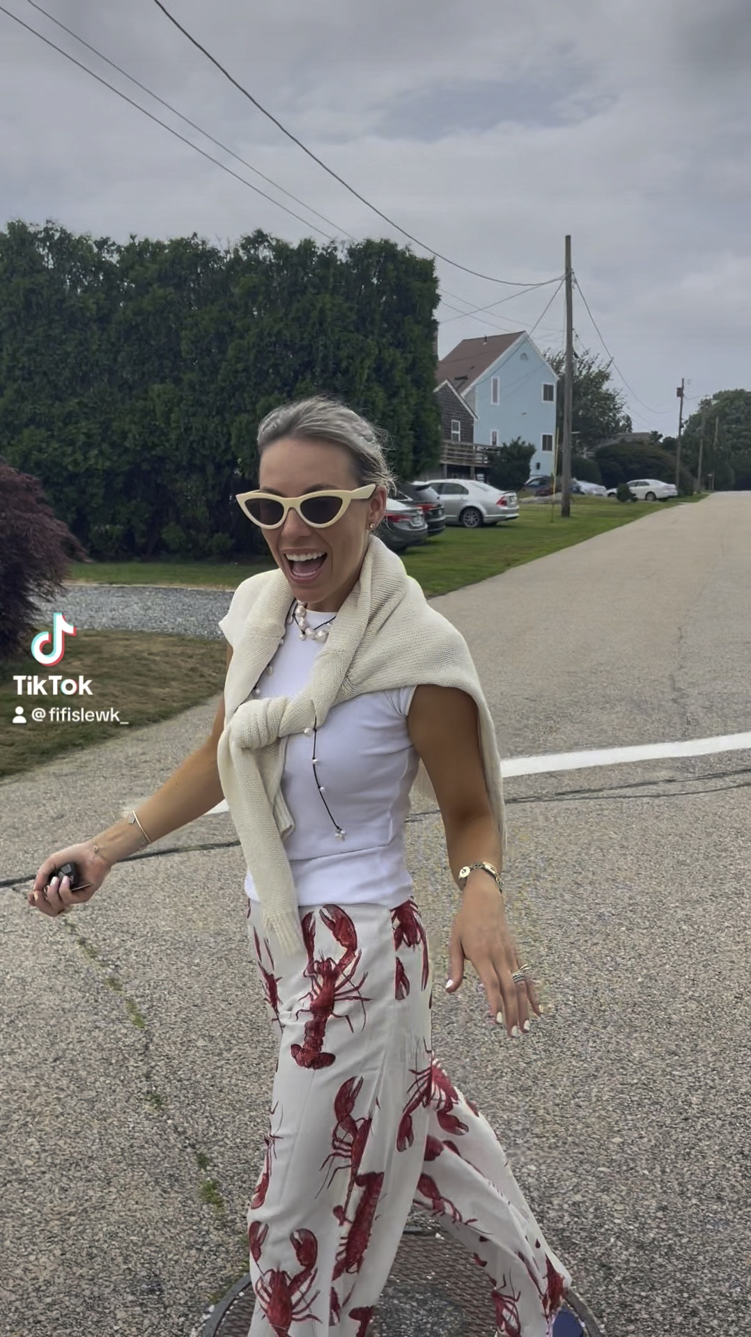 Lobster pants !!!! 🦞🦞🦞🦞🦞🦞

#LTKSeasonal #LTKStyleTip #LTKFindsUnder50