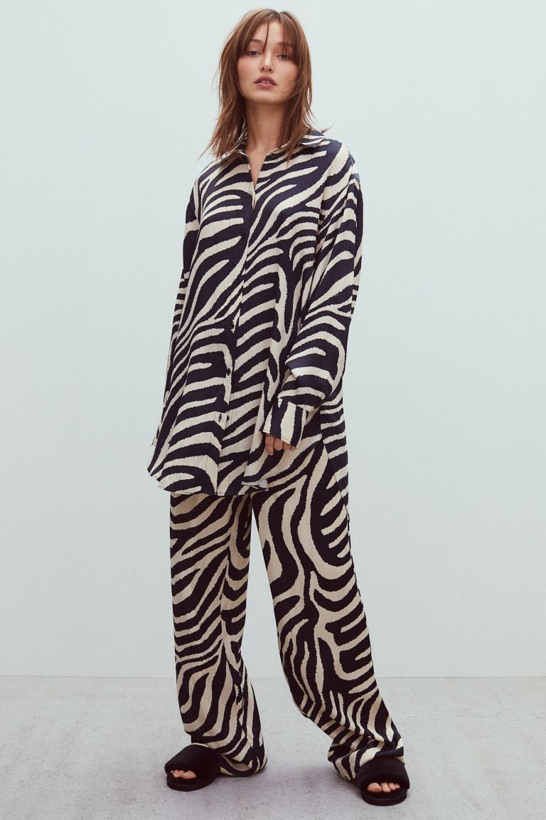 Wide-cut Satin Pants | H&M (US + CA)