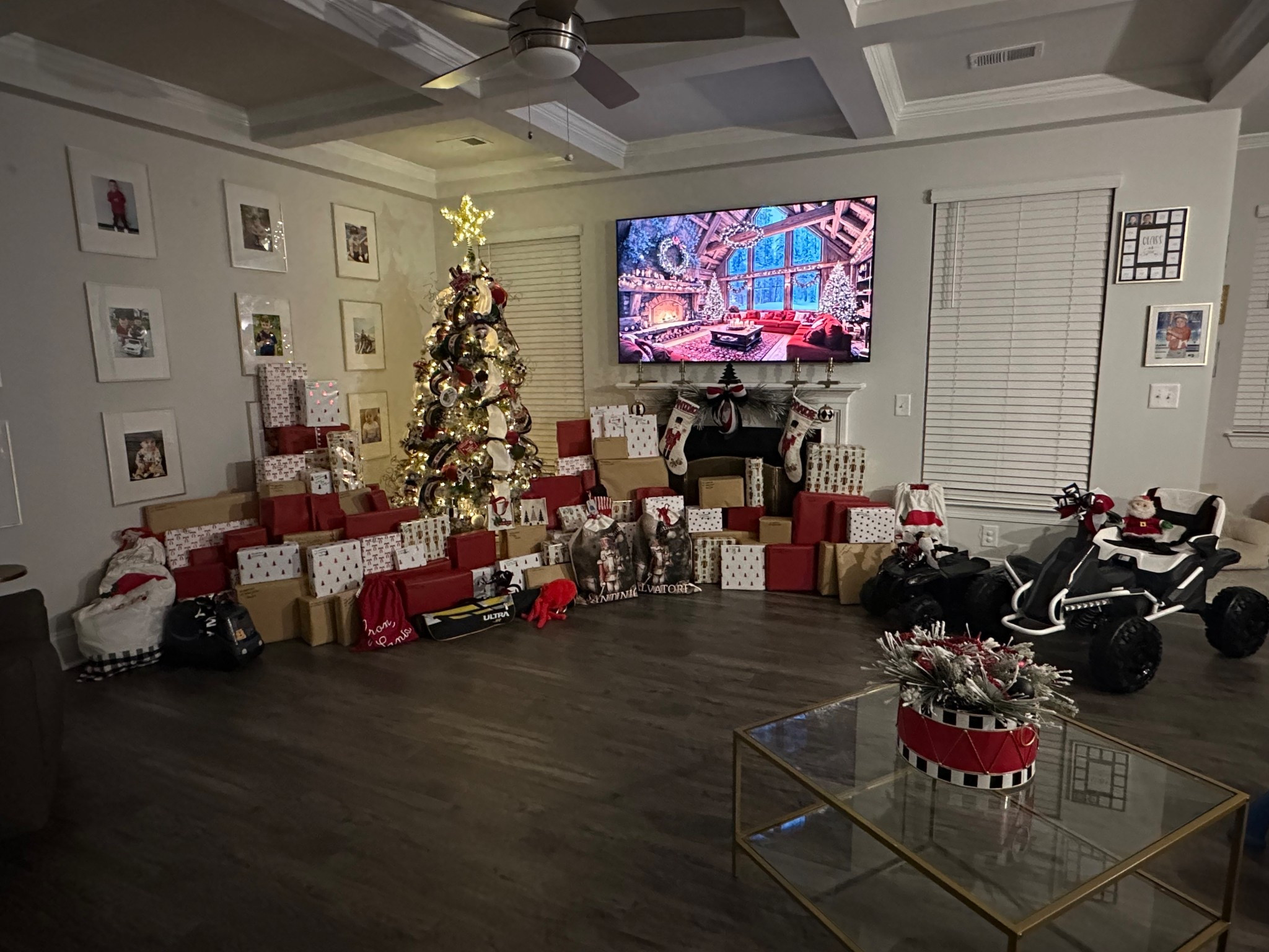 Christmas in July Anyone ?!?! 🎅🧑‍🎄HoHoHo

#LTKSaleAlert #LTKSeasonal