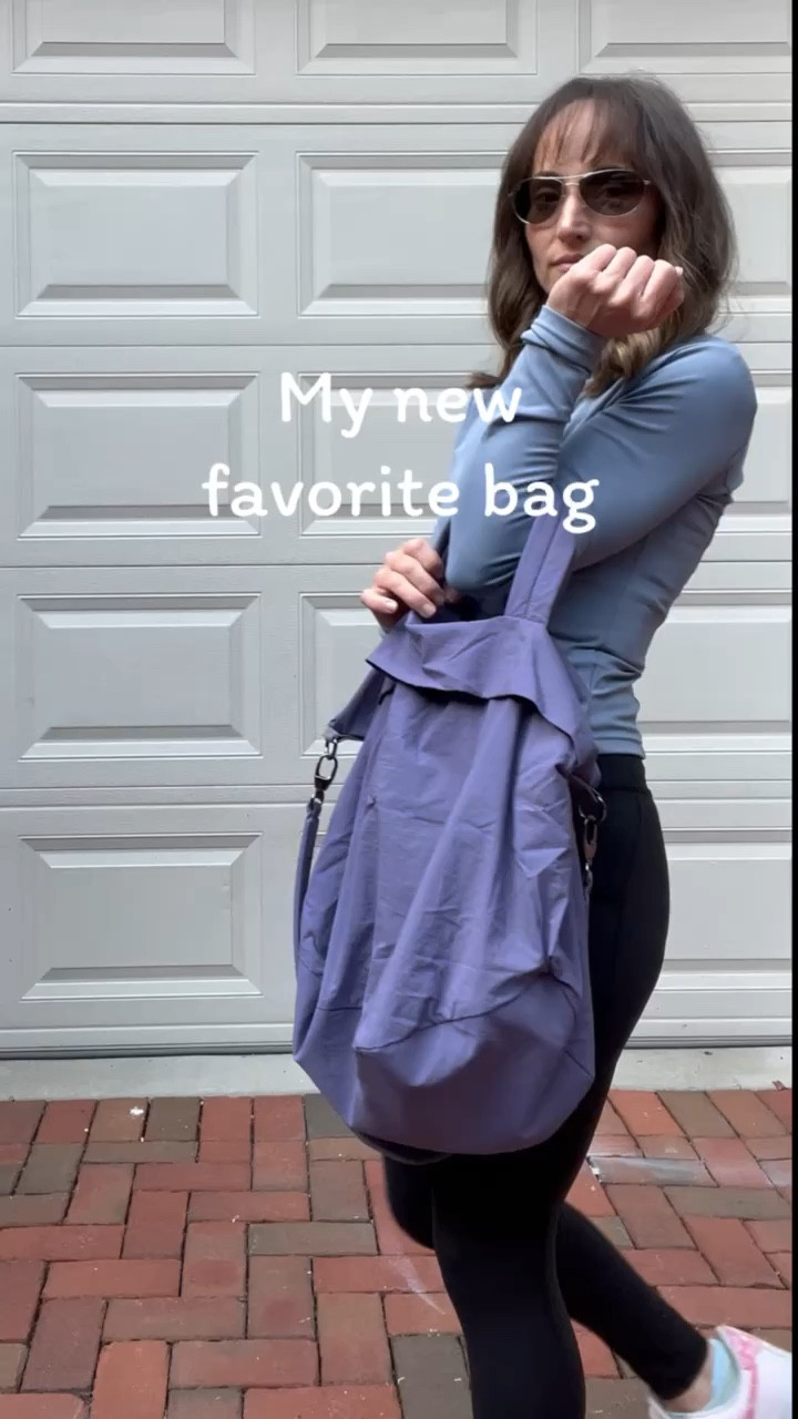 New favorite tote bag! Looks like the Lululemon bag, and I love it so much! Great Amazon find! 

#LTKFind #LTKitbag #LTKsalealert