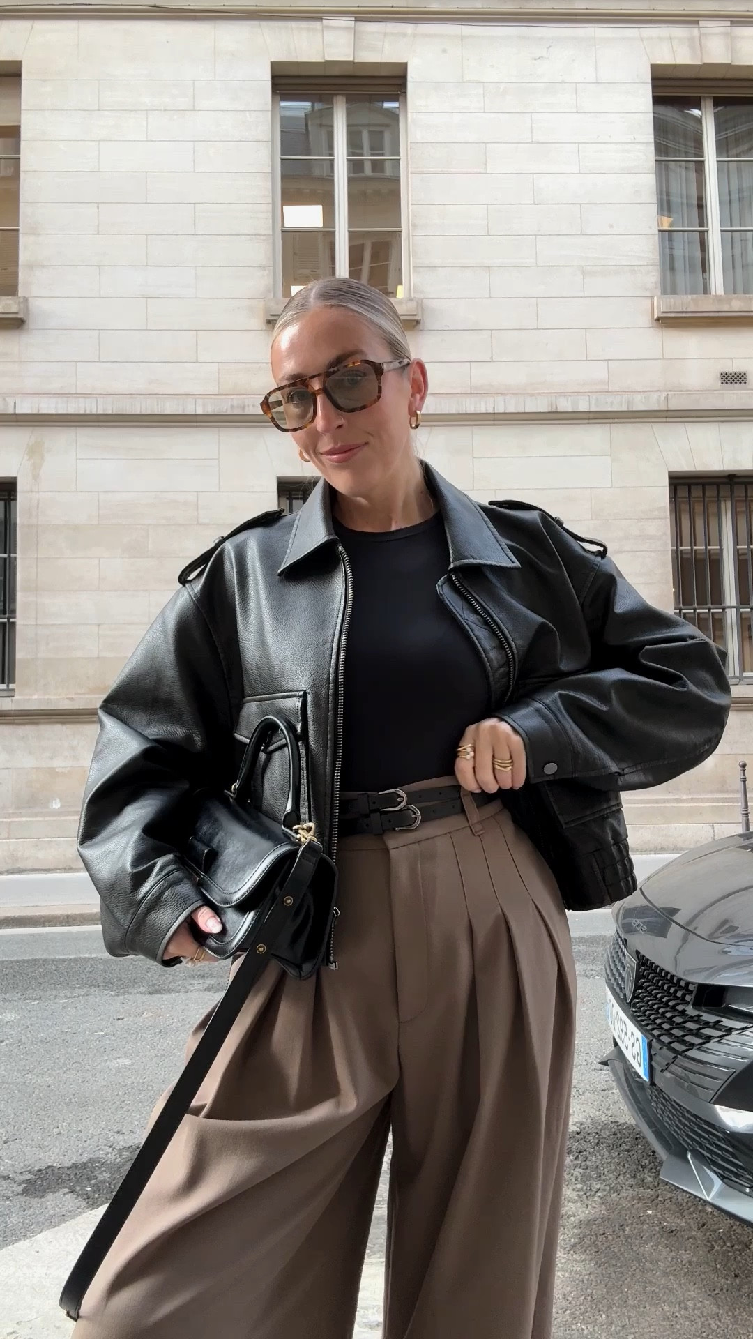 These pleated trousers & sunnies have me in chokehold 🤝🏻 

Autumn outfits, wide leg trousers, faux leather jacket, tinted sunglasses 

#LTKstyletip #FashionMonth #LTKautumn