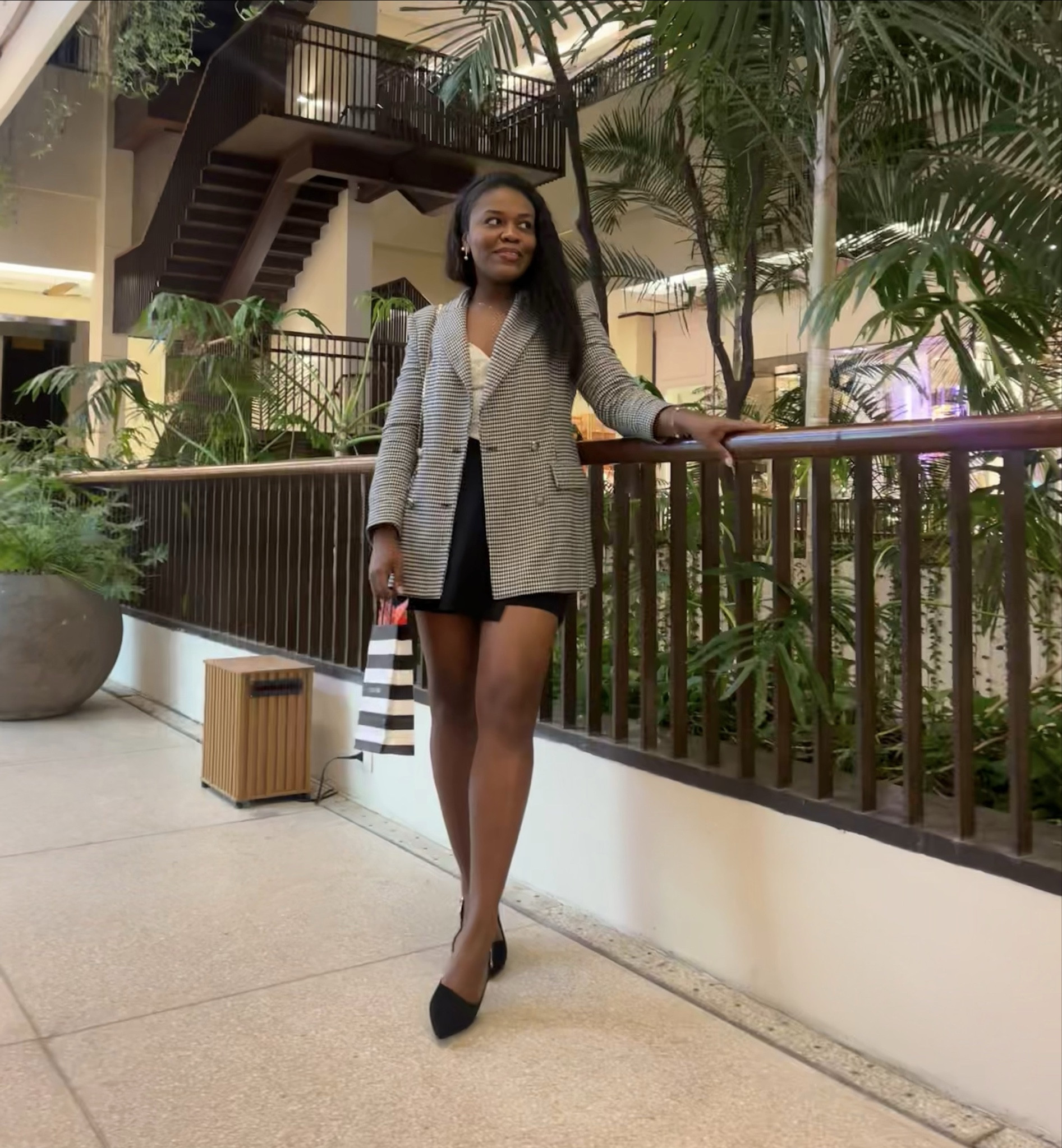 Look que amei! Black and White sempre cai. 

#garimpodakelly 

#LTKdicadeestilo