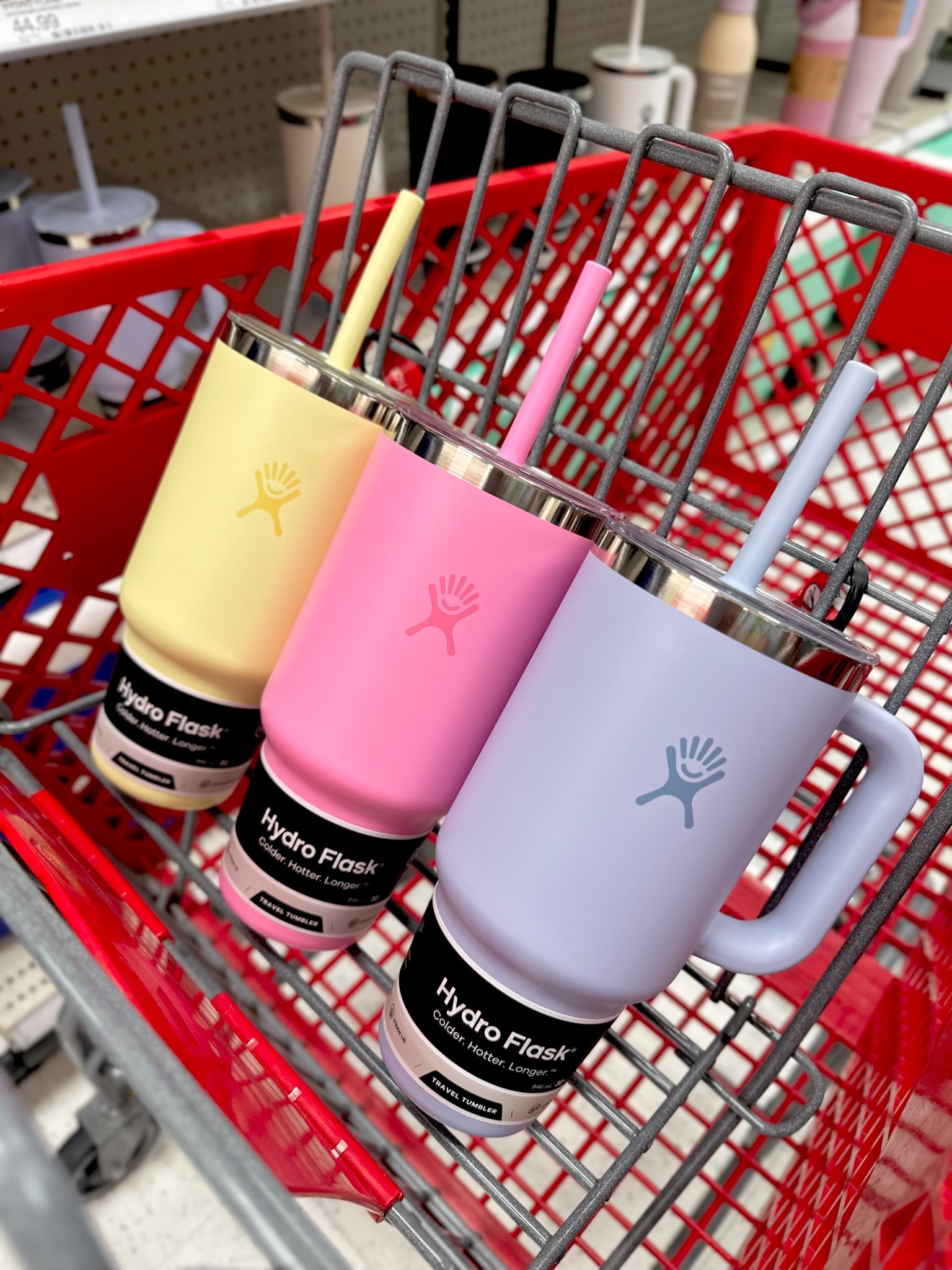 new hydroflask! 🩵🩷💛

#LTKTravel #LTKFestival #LTKfoodie