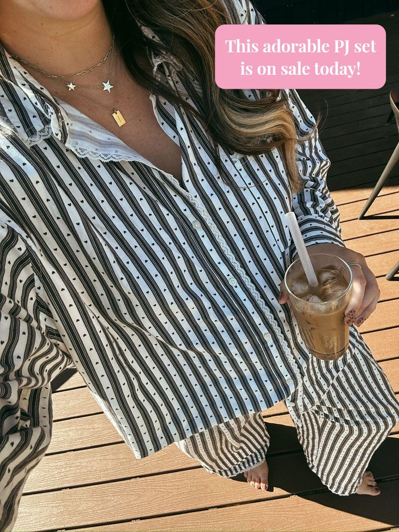 I’m loving this pajama set from airy. It looks so high-end! It’s part of the Aerie sale today! 😍🙌🏻

#LTKFindsUnder50 #LTKMidsize #LTKSaleAlert