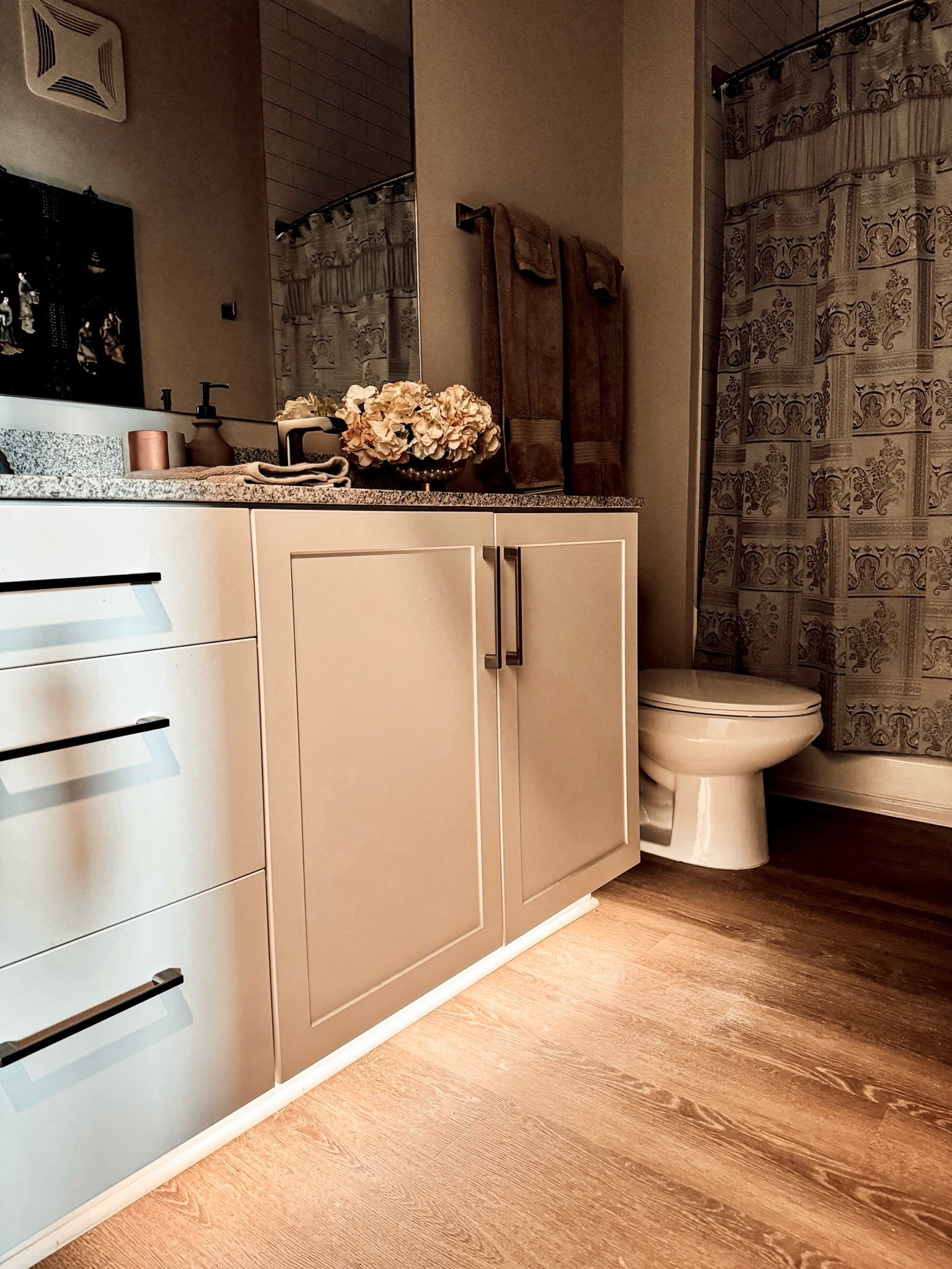 Motion Sensor Under Counter Lights.

Scroll to shop

#LTKHome #LTKselfcare