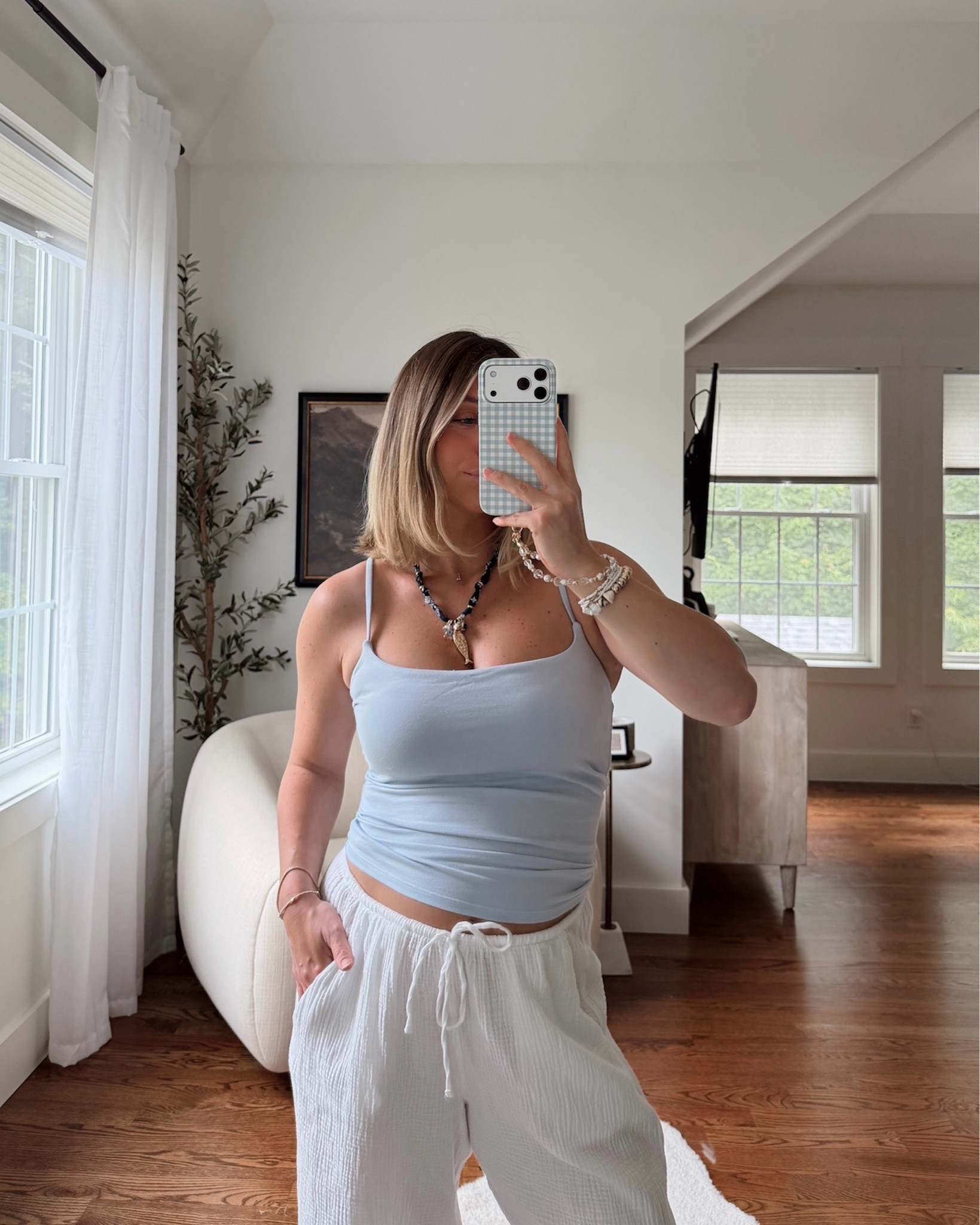 Easy post partum summer outfit! Medium tank and pants

#LTKootd
