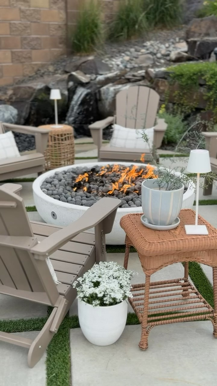 I’d like to spend a few fall evenings out here 🍂🪵 Our fire pit is such a home favorite of ours!

#LTKHome #LTKSeasonal