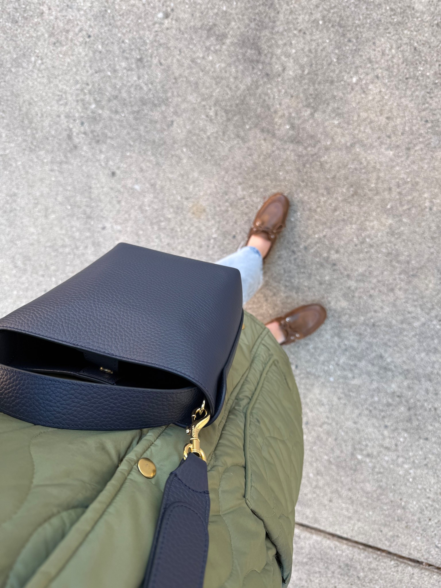 Obsessed with this new crossbody bag. A new to me brand 

#LTKFindsUnder100 #LTKItBag #LTKShoeCrush