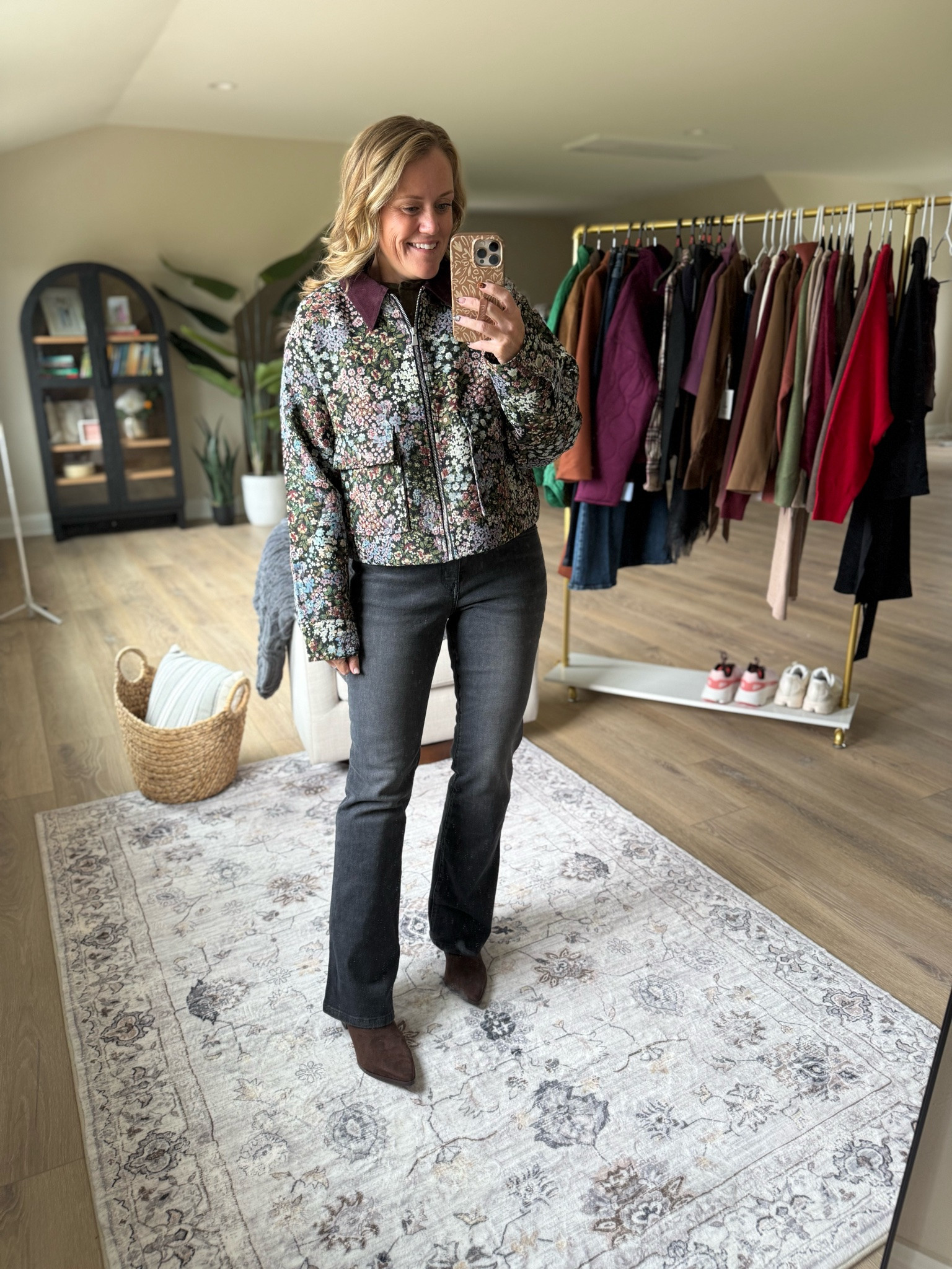 Walmart 
Walmart new arrivals
Walmart fall outfits 
Fall outfits 
Sweater 
Denim 

Everything fits TTS