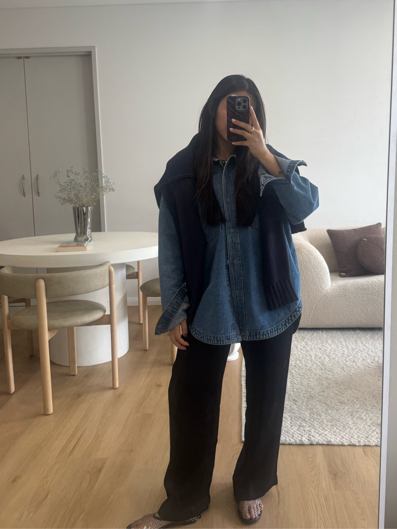 Another way to style a denim shirt 



#LTKspring #LTKstyletip #LTKaustralia