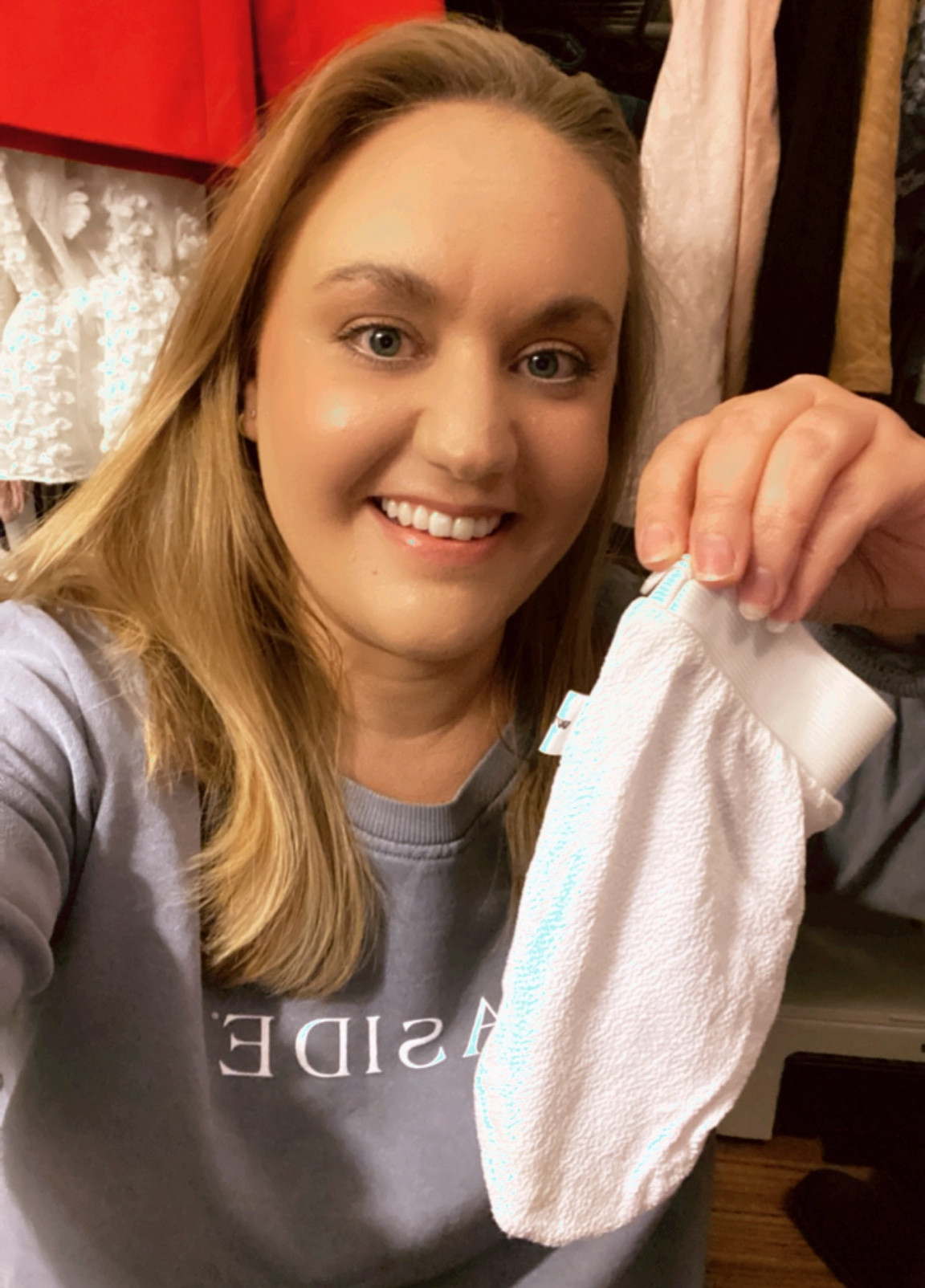 Easily remove tanner with this mitt, Exfoliating glove, bath glove, exfoliating mitt, tanning mitt, skincare, beauty, bath mitt, body scrub 

#LTKBeauty #LTKGiftGuide #LTKFindsUnder50