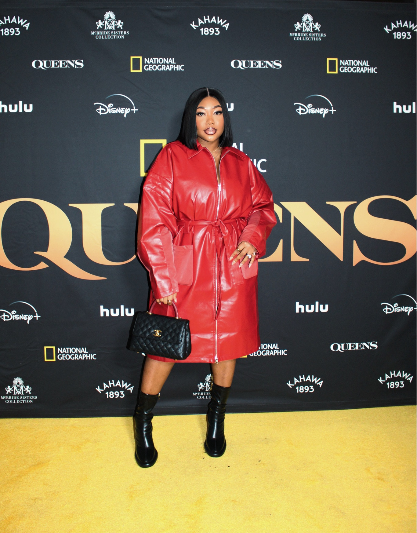 Prettylittlething red carpet look during NYFW ❤️