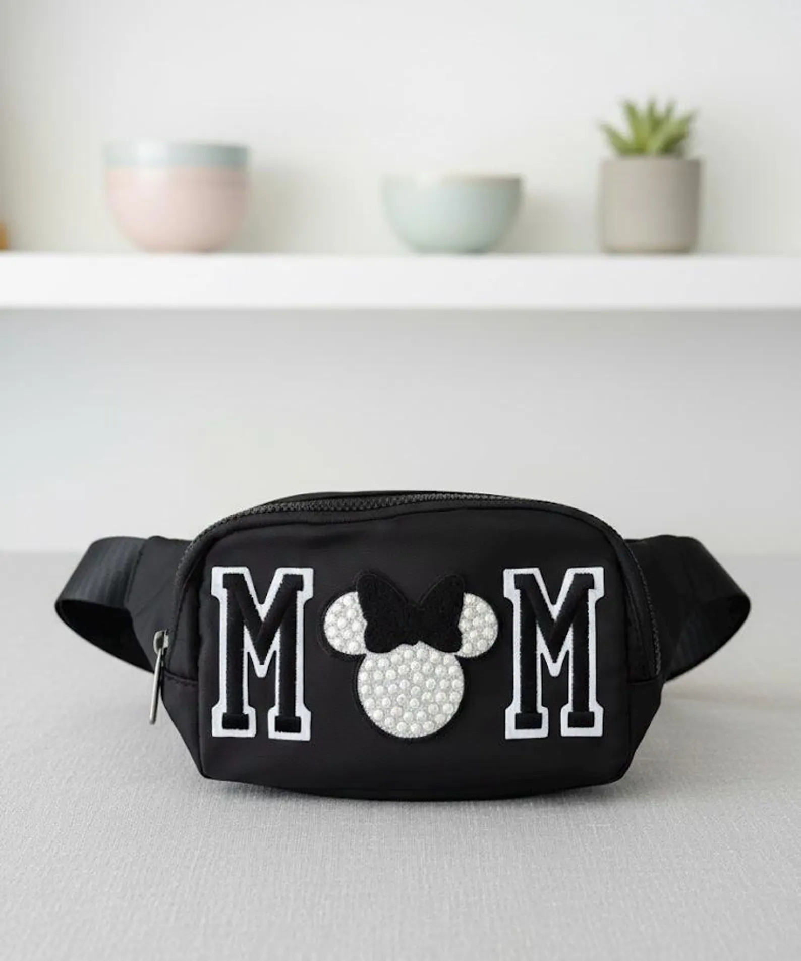 Mom Crossbody Bag, Belt Style Bag, Disney Mom Bag, Patch Bag - Etsy | Etsy (Global)