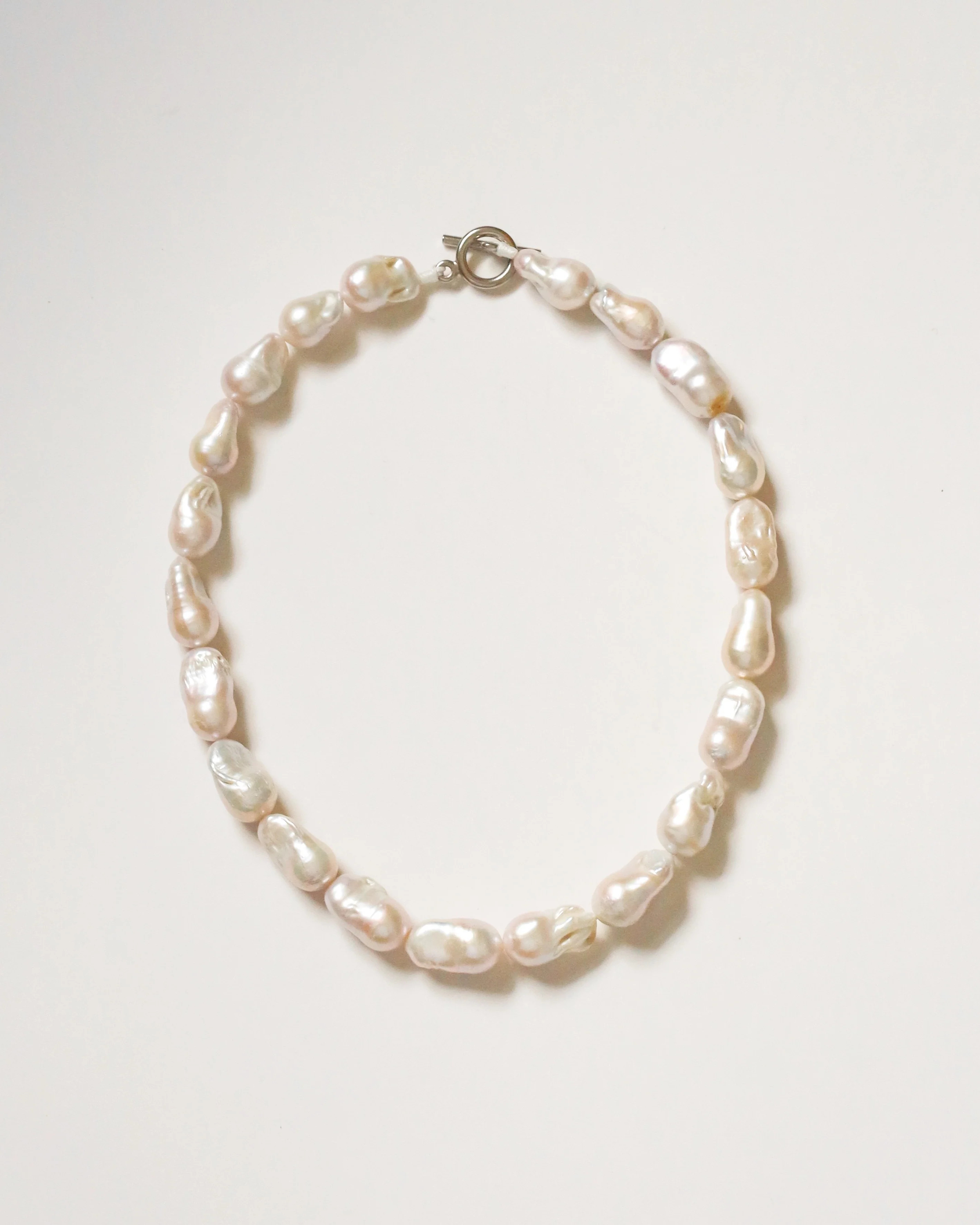 Baroque Pearl Collar Necklace | Vivian Drew