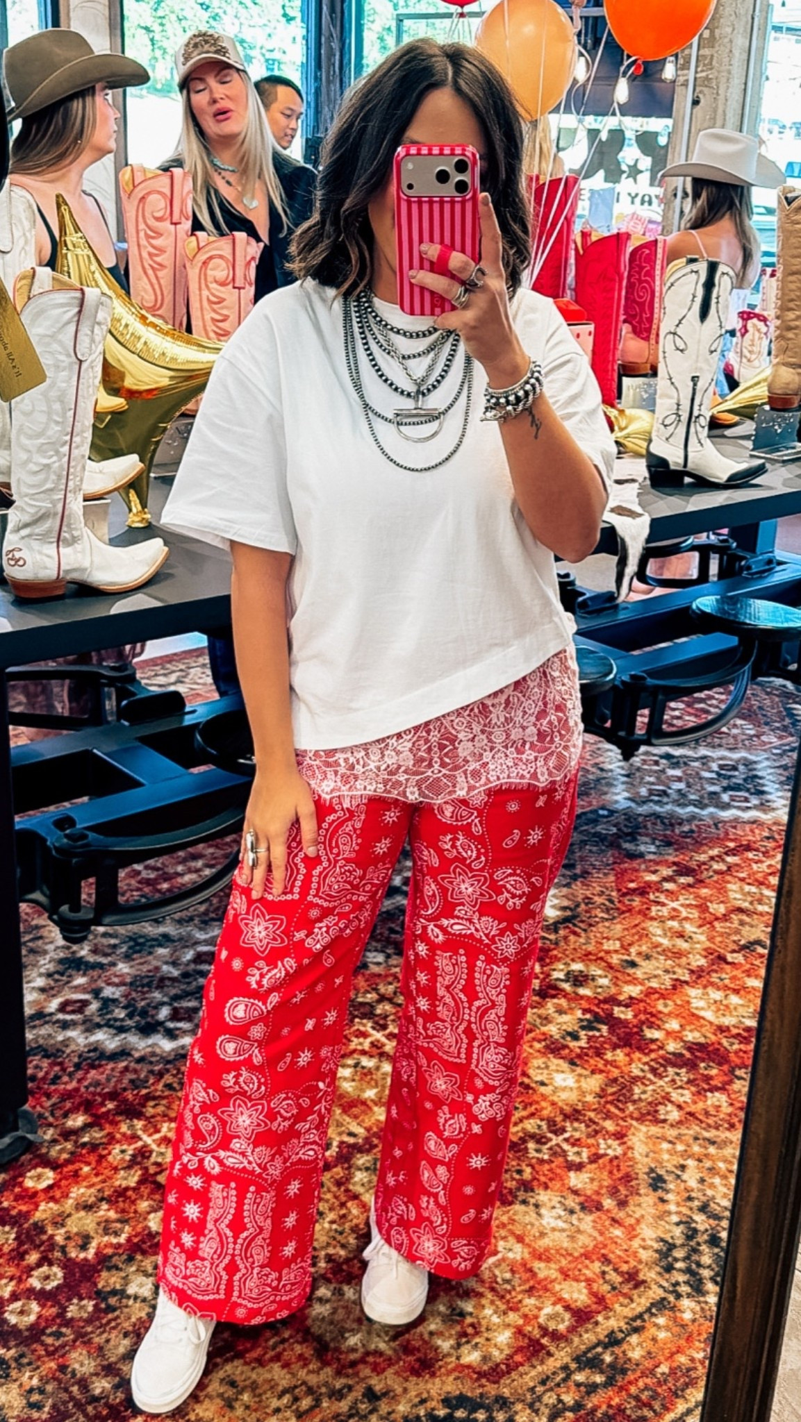 Western fun casual but cute outfit idea

#LTKgrwm #LTKootd