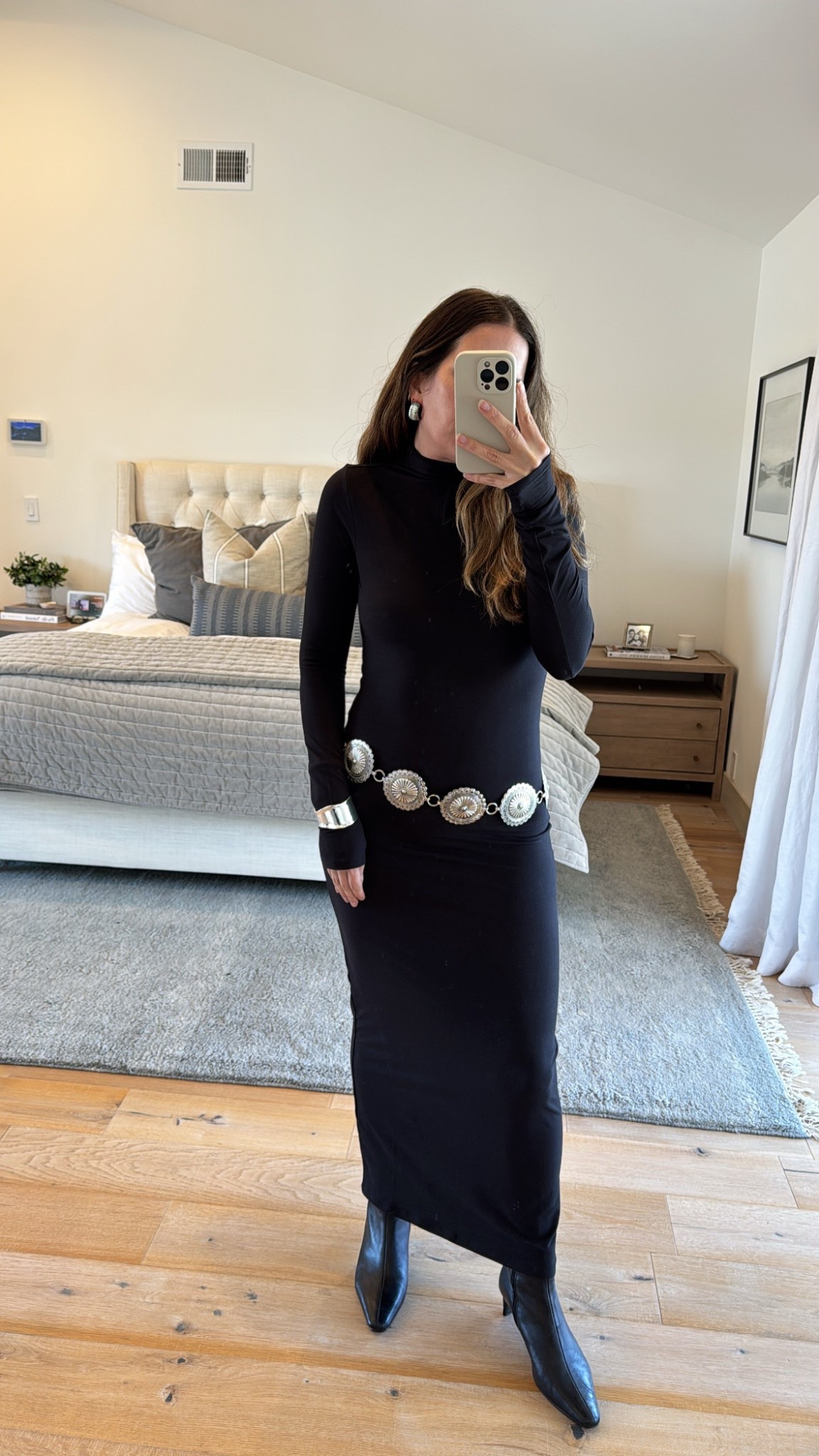 Aspen 

Black dress, silver earrings, silver belt, belt, silver bangle, silver bracelet, black boots, festival 

#LTKTravel #LTKStyleTip #LTKSeasonal