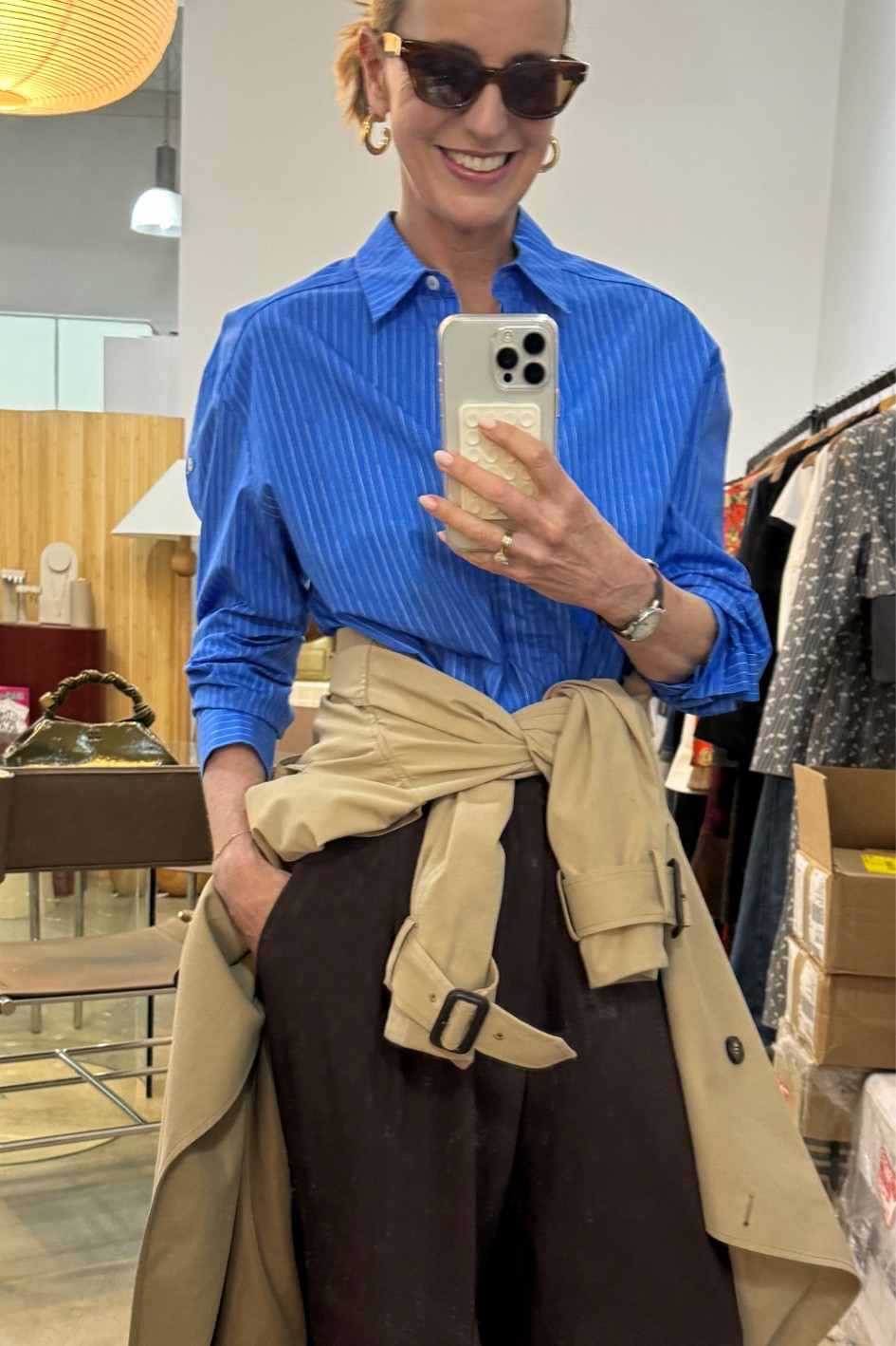 I love using colour in new ways. One of my new favourite colours is burgundy. It works with loads of colours - corals, pinks, lemon and here I’ve paired it with this bright cornflower blue cotton shirt. I also enjoy using my jackets and coats as an accessory by tying them around my waist  or shoulders. 

#LTKaustralia