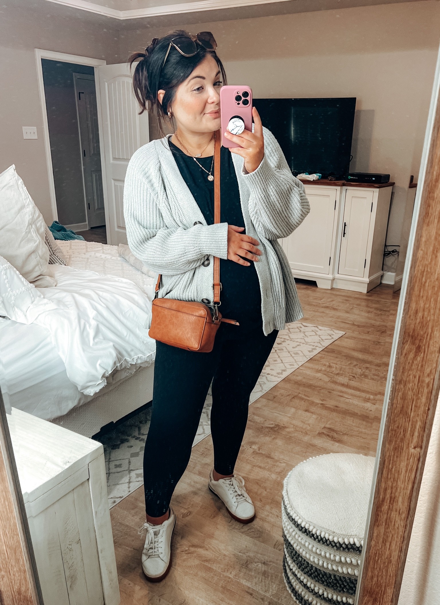The “mama” basic staple everyday outfit! Linked multiple different options for cardigan! 

#LTKstyletip #LTKfit #LTKsalealert
