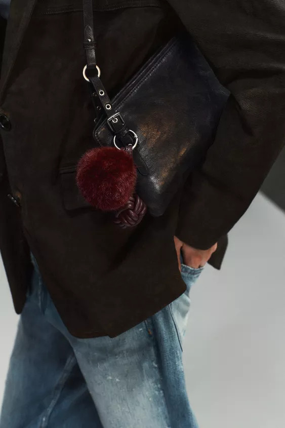 KNOTTED FAUX FUR CHARM | Zara UK