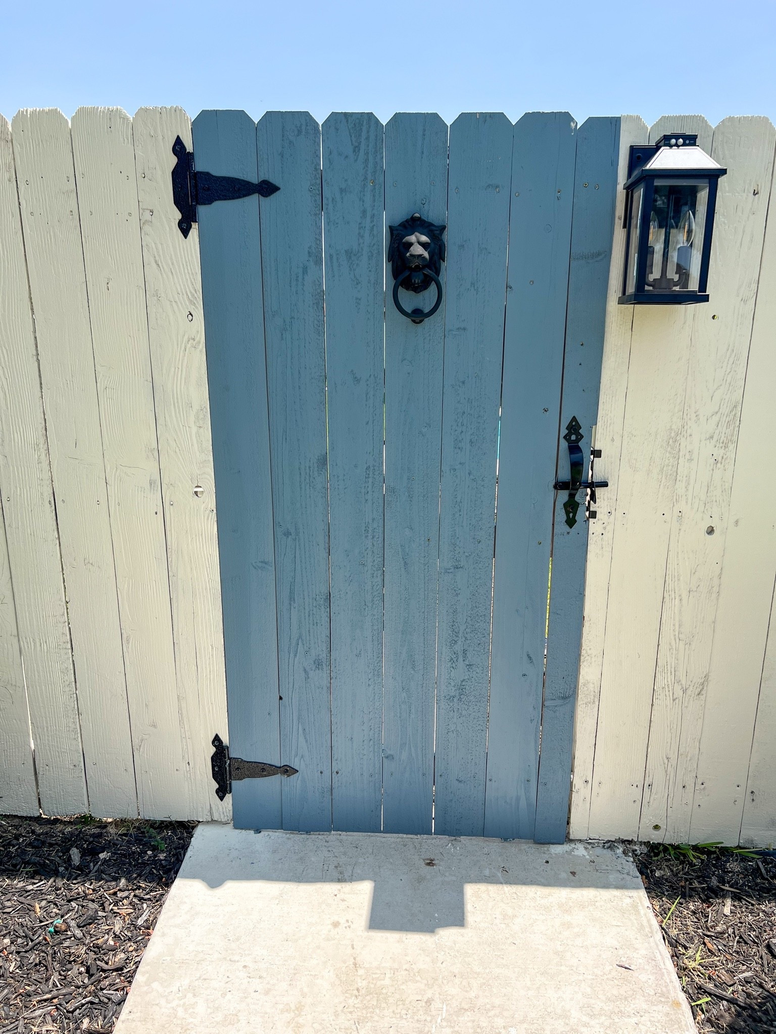 Amazon prime sale outdoor light fixture black wall sconce solar light affordable 
Black lion head door knocker
French blue garden gate
Pulitzer blue

#LTKHome #LTKSaleAlert #LTKSeasonal