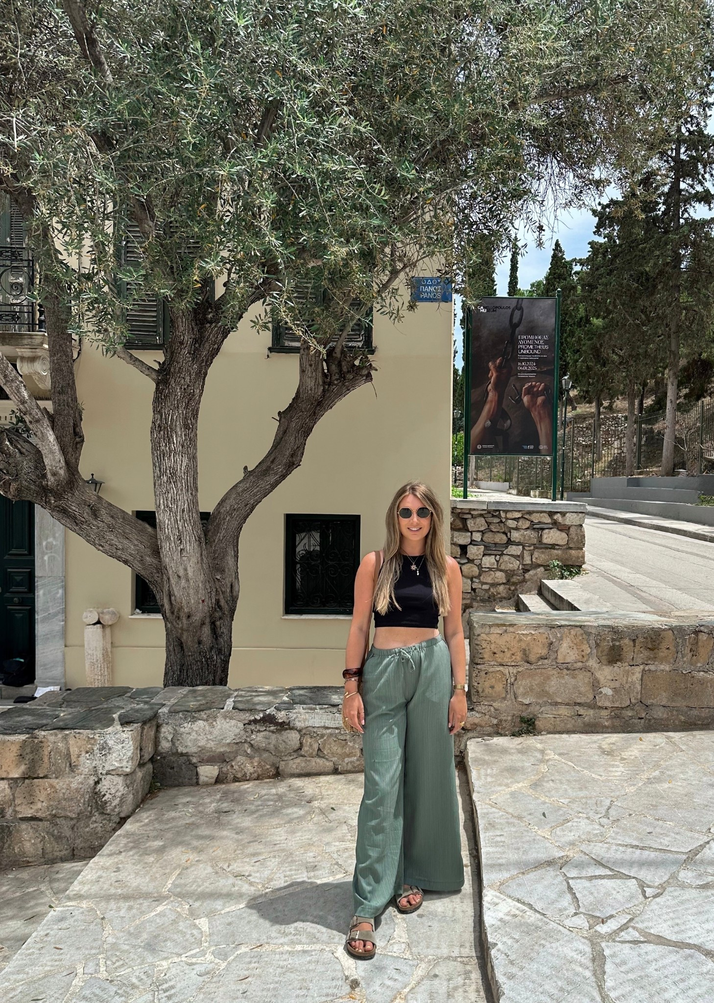 What to Wear in Athens 🏛️

Casual Summer Outfit / Palazzo Pants / Birkenstock Arizona Sandals 

#LTKtravel #LTKsummer #LTKeurope