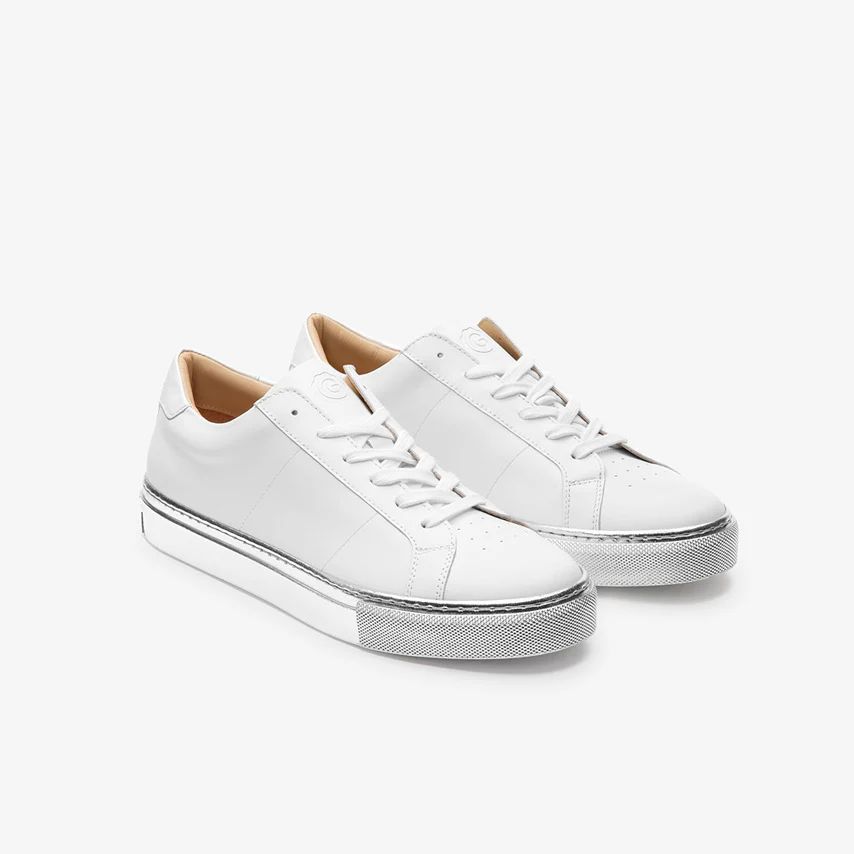 https://www.greats.com/products/the-royale-reverse-womens-silver?view=2 | Greats