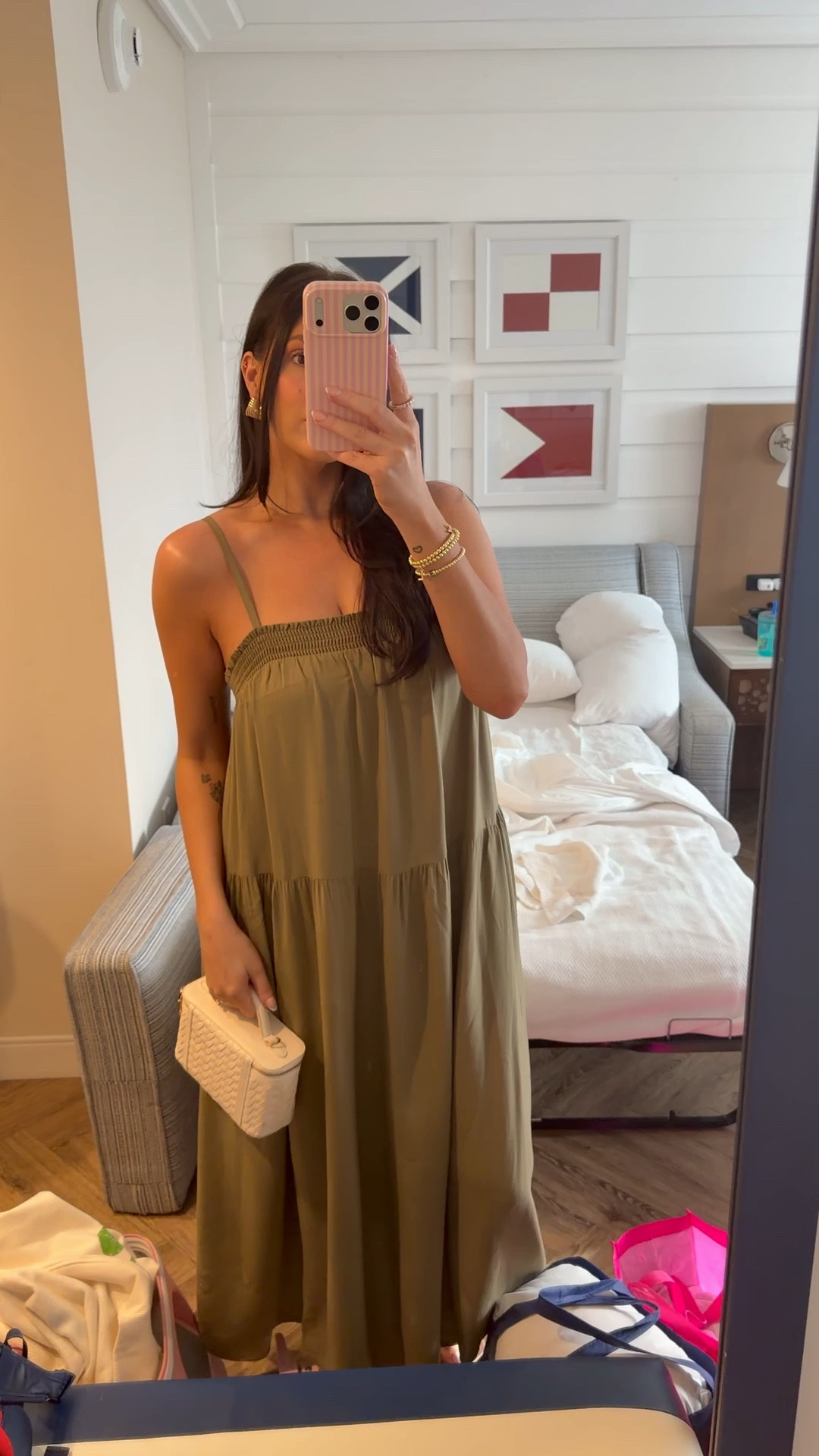 Perfect summer dress from old navy 

Old navy 
Summer outfit 
Summer style 
Vacation dress
Maxi dress 

#LTKootd #LTKmomlife #LTKgrwm