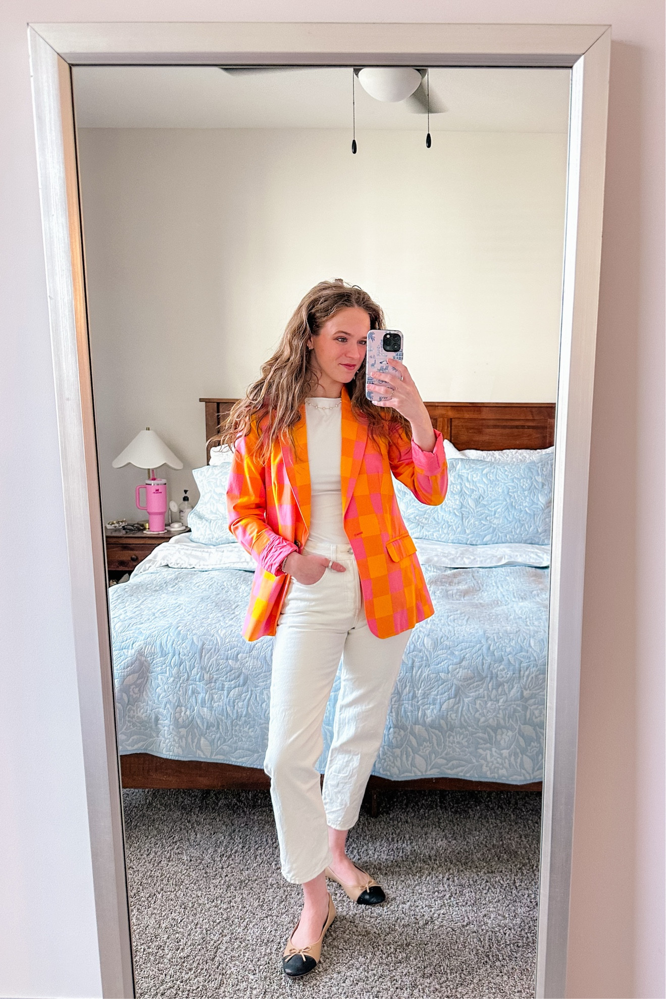 Happy Monday!! Loving the hint of spring weather we are feeling today - felt it was time to break out the spring wardrobe!! Wore this to the office today, I love the colors in this blazer!! 

#LTKWorkwear