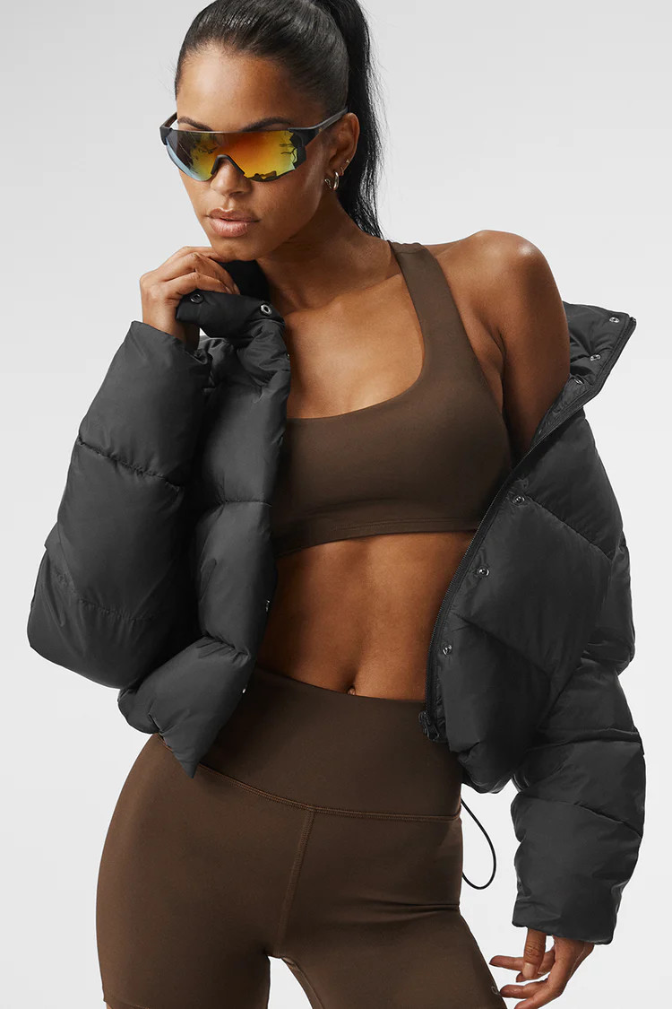 Gold Rush Puffer - Black | Alo Yoga (US)